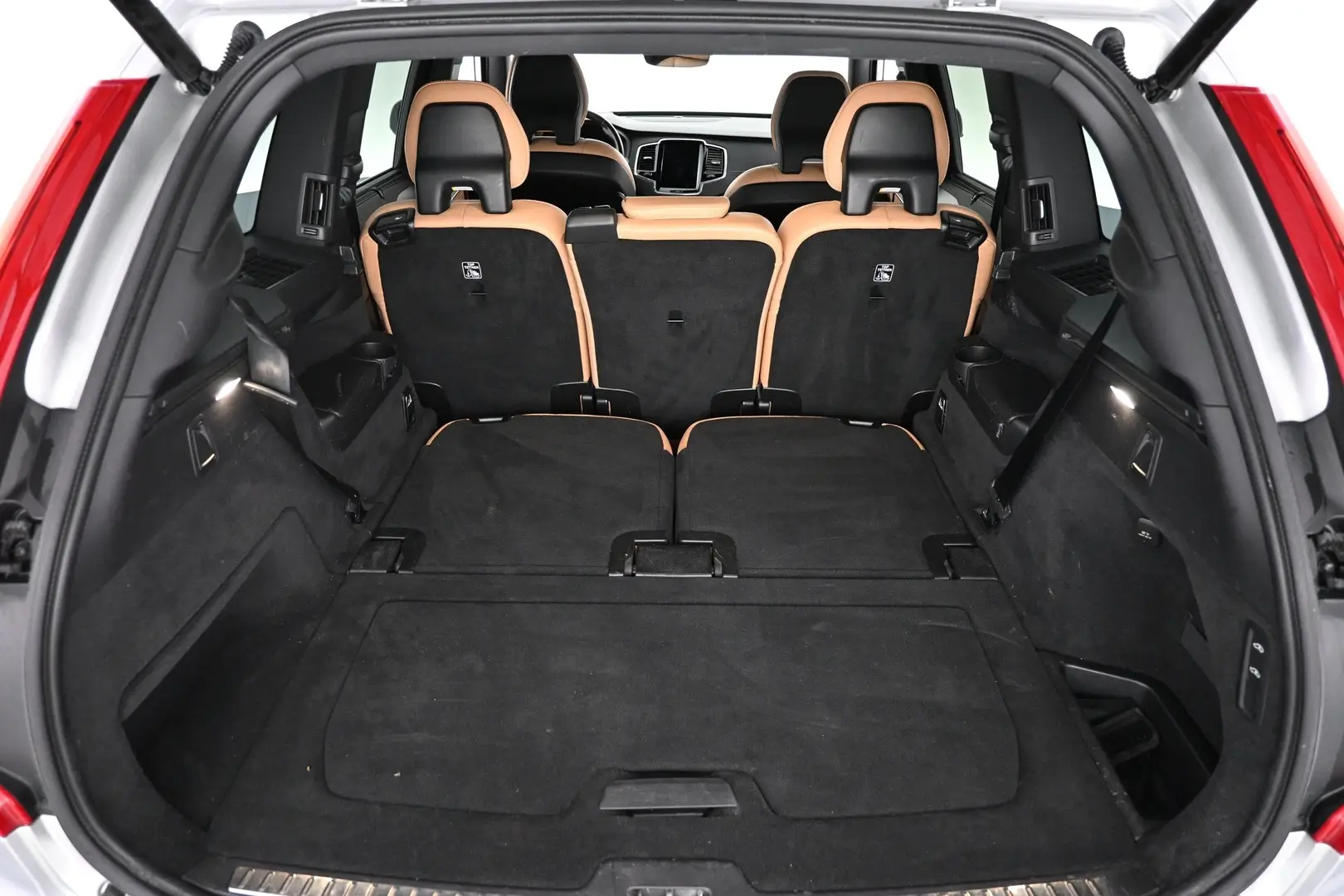 Car Image - 19zZaKWi3M9TXzytonXypY