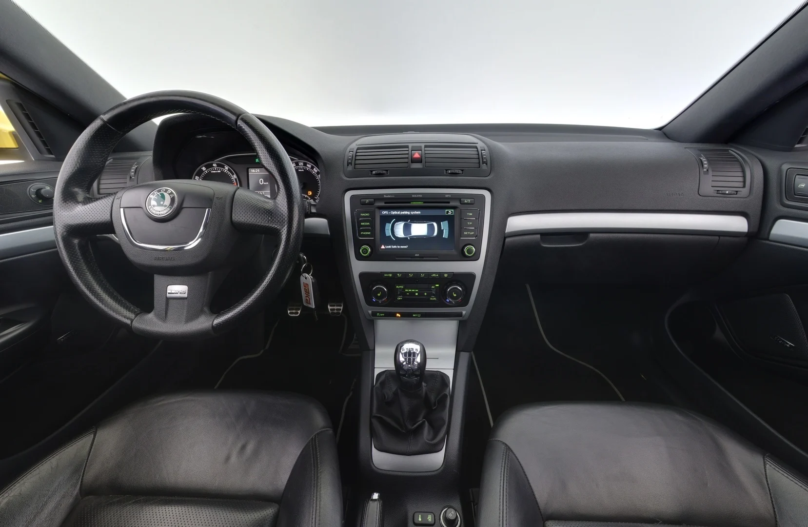 Car Image - 2MP7d3mVgVL2FklkZ4D1Bn