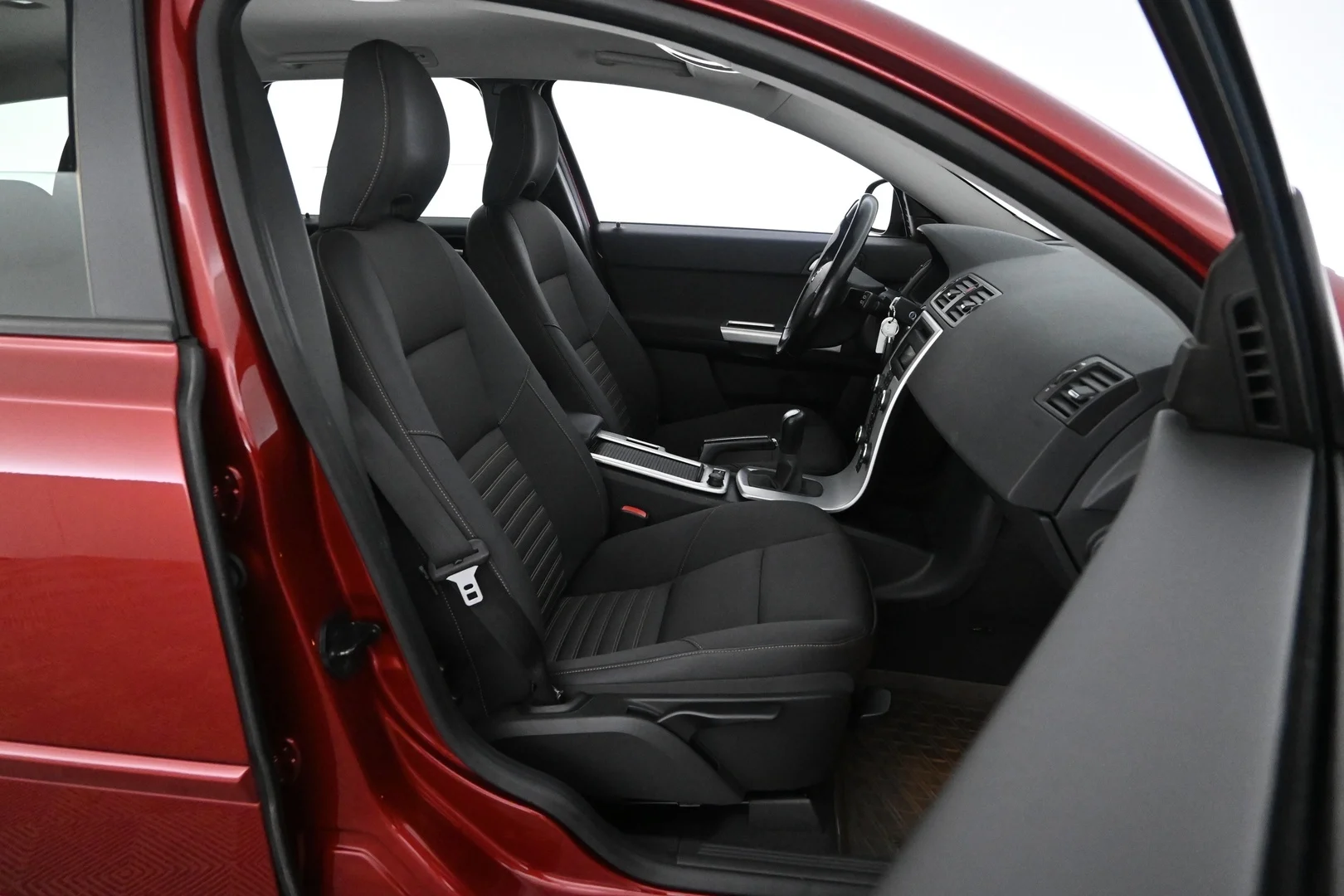 Car Image - 7jPw7GggYIExtcMWCP9b1M