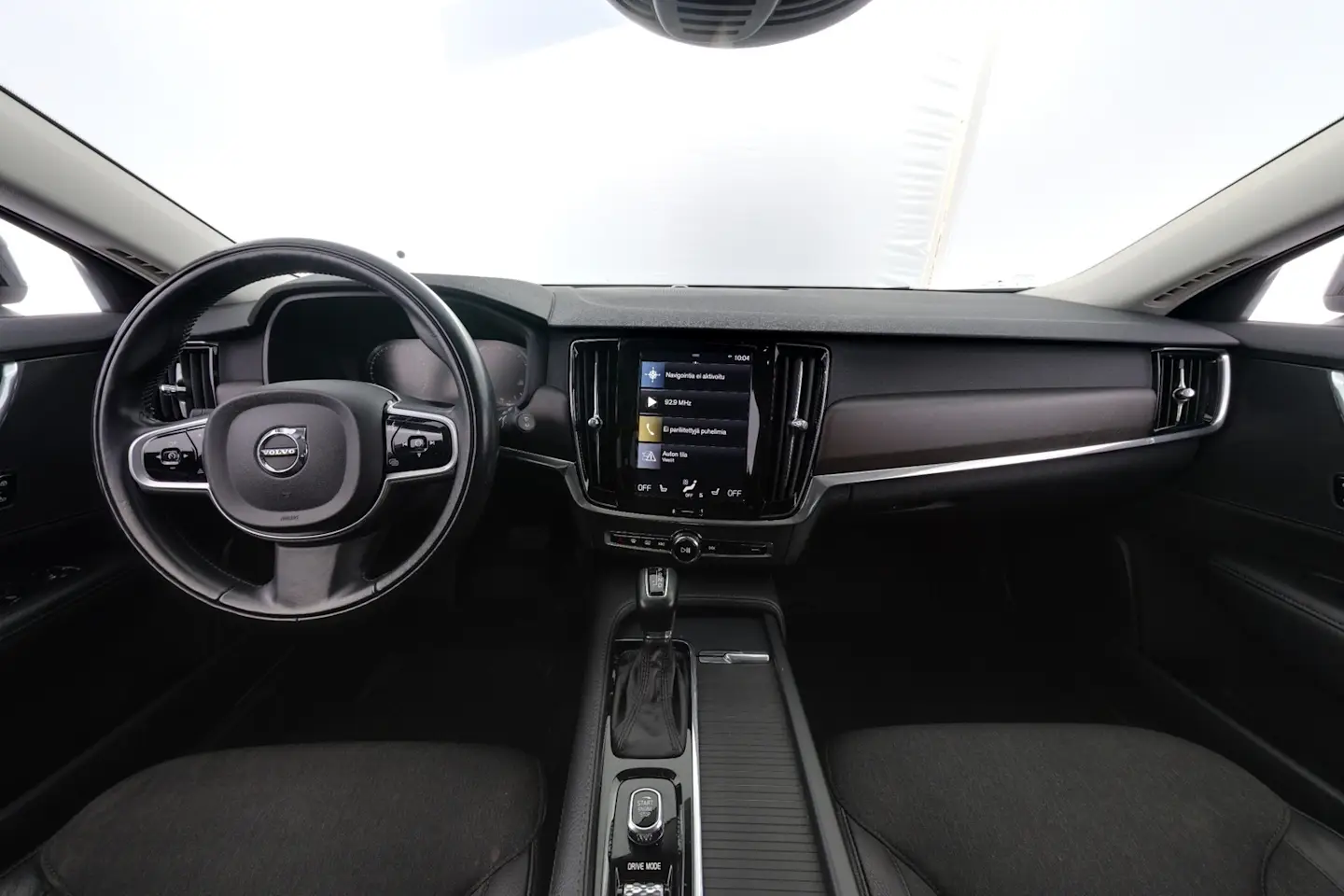 Car Image - 6pQvnfFu6WrcMJbExXa38e