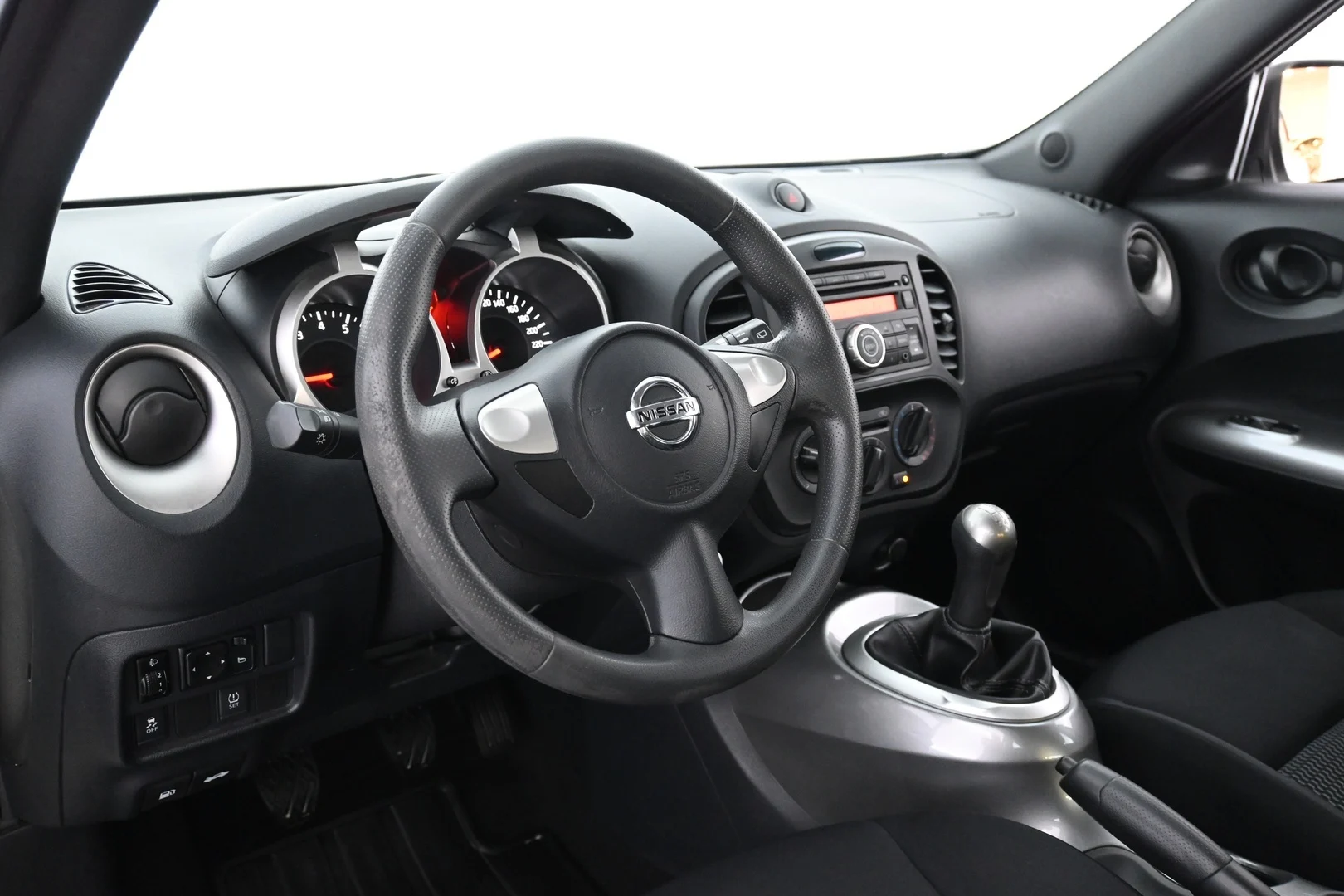 Car Image - 3QoFaLR52WgnYzmqvGaVXq