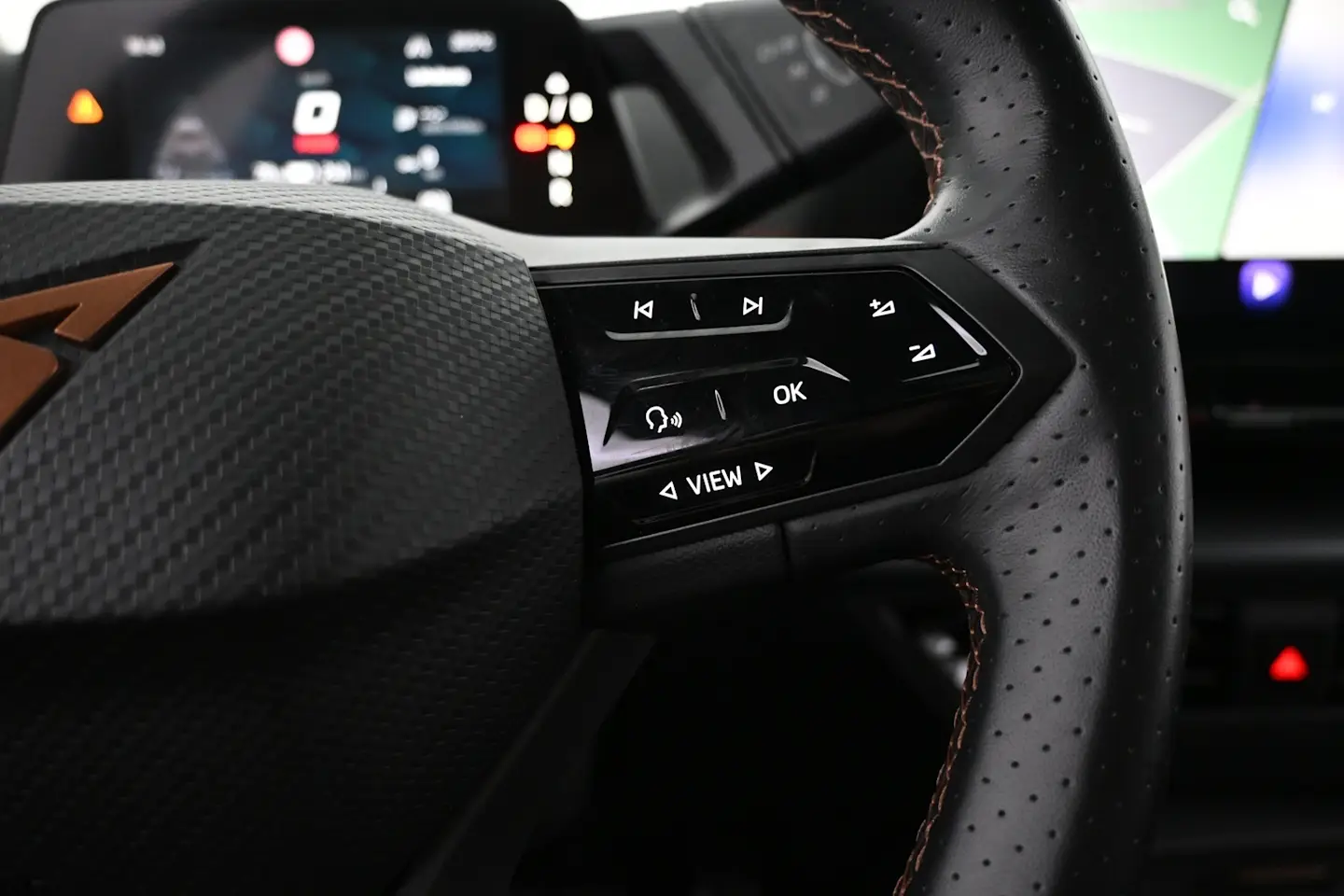Car Image - 45VZzomvl8oME15BqKDWq