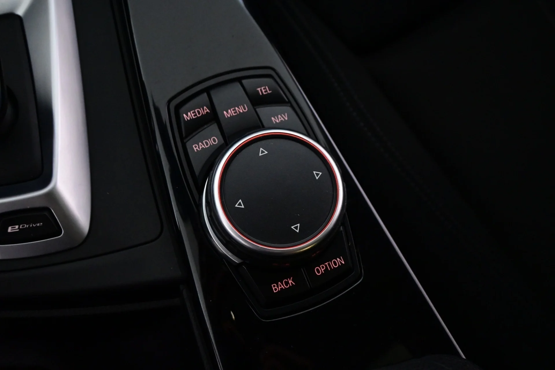 Car Image - 4gfc3MnPxVkn9J6KzkxjTa