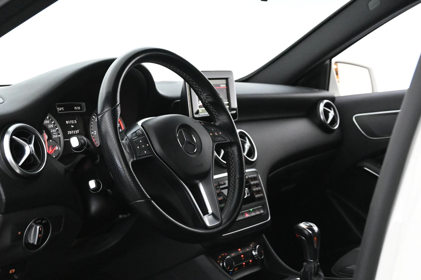 Car Image - 3ZgenxJjMMCN7BlxLFqbA6