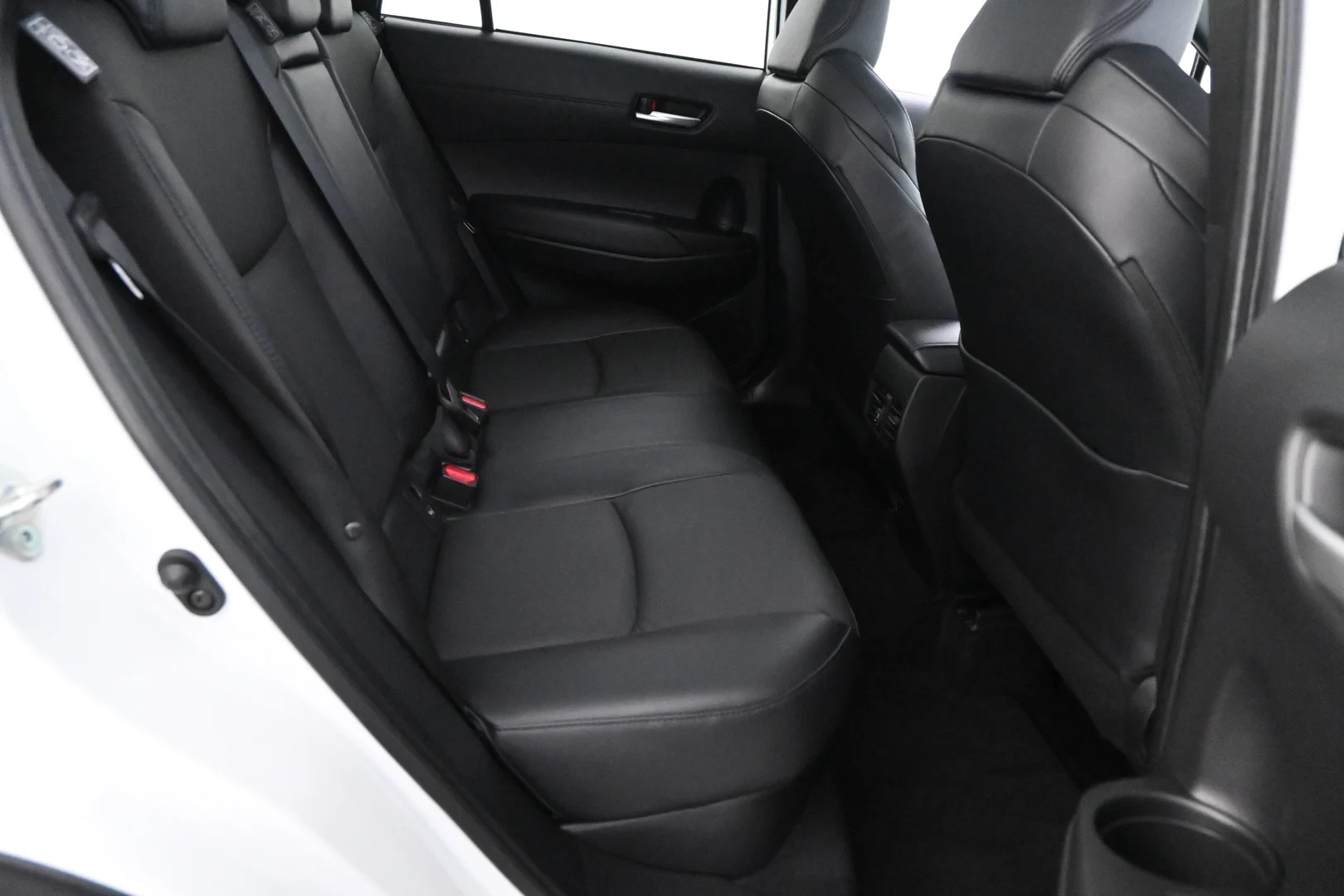 Car Image - 2pRsHLOpDBS2uEBngMVOkA