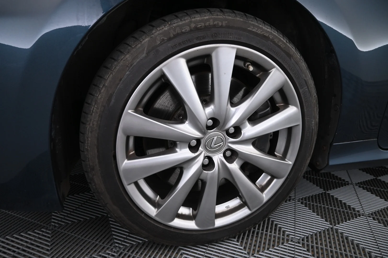 Car Image - 3YXOnj65sMTbS0VvxsDFt9