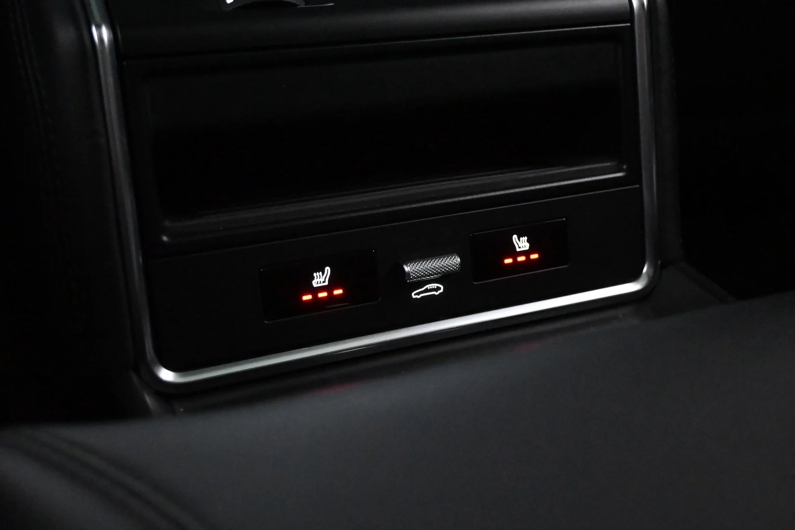Car Image - 2QdnSHVkoVMx713pyMq5BB