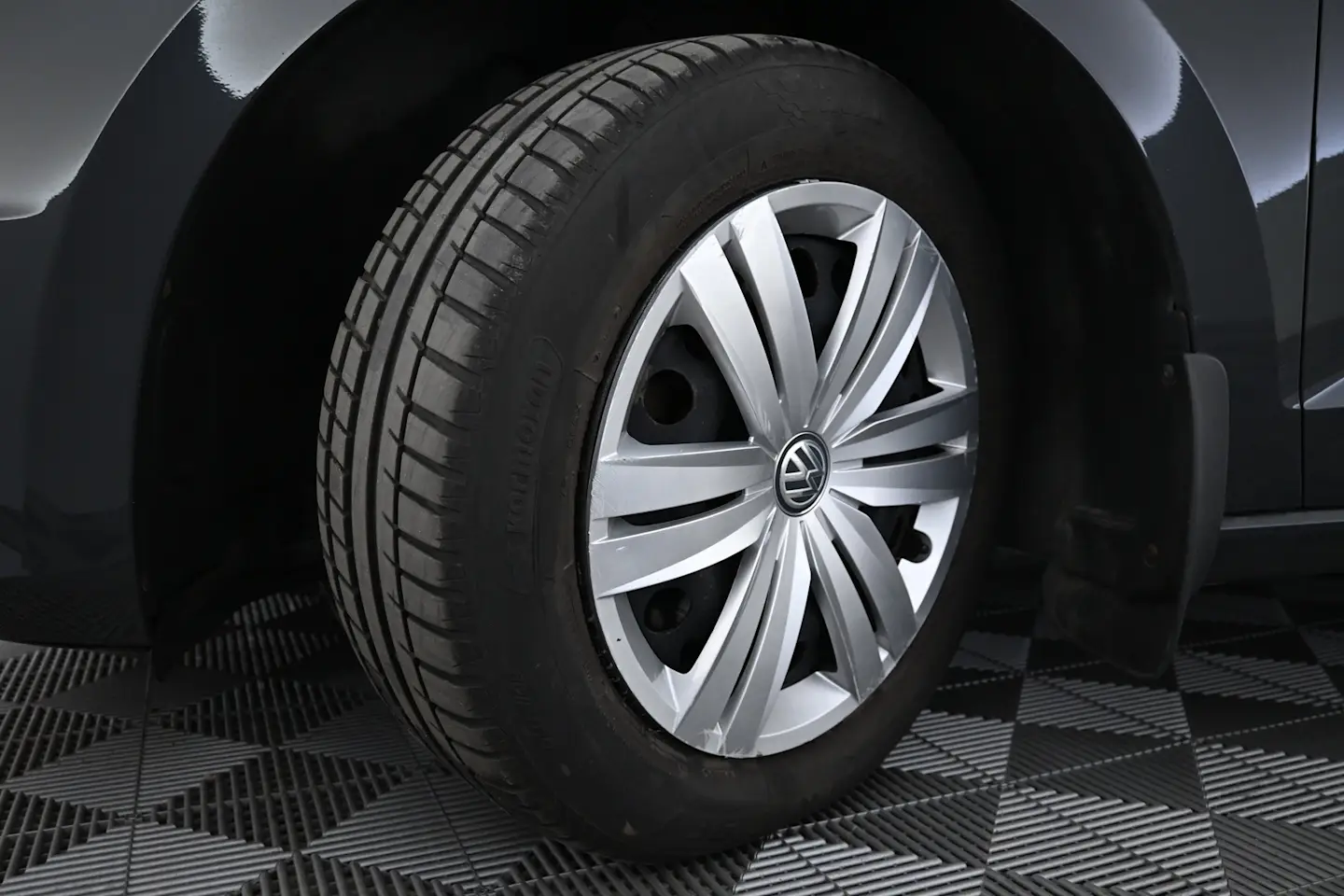 Car Image - 78FWJkv95euU7zQ0ETcz6l