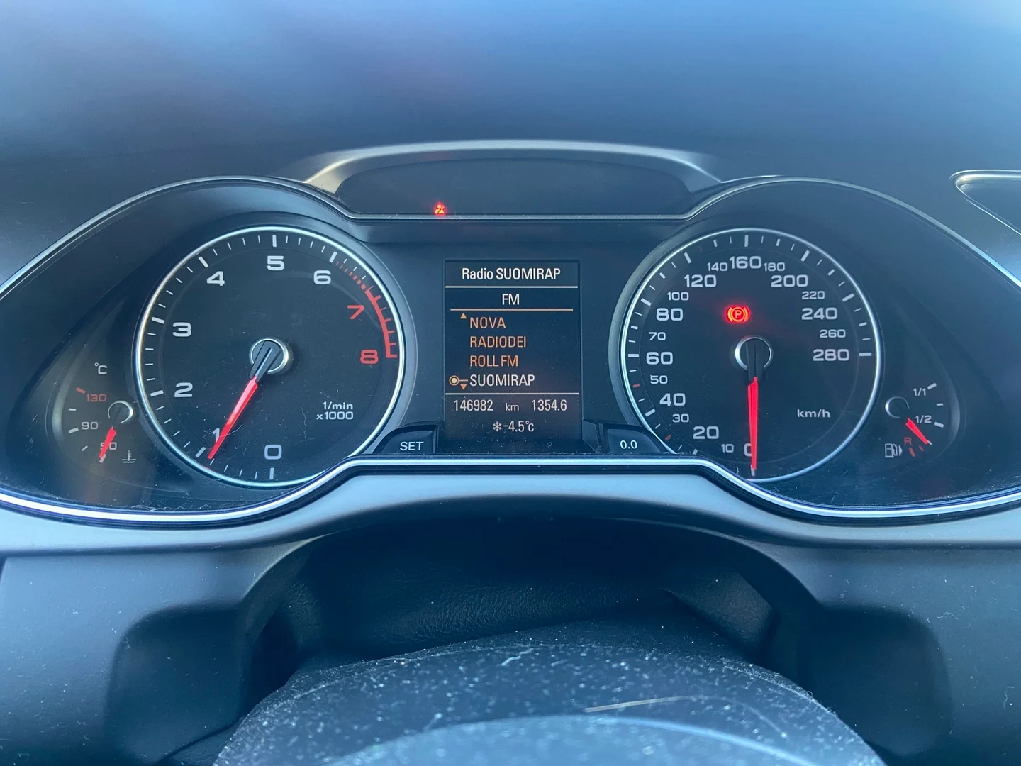 Car Image - 9SA9rkPoQHFGXSkUMl4uV