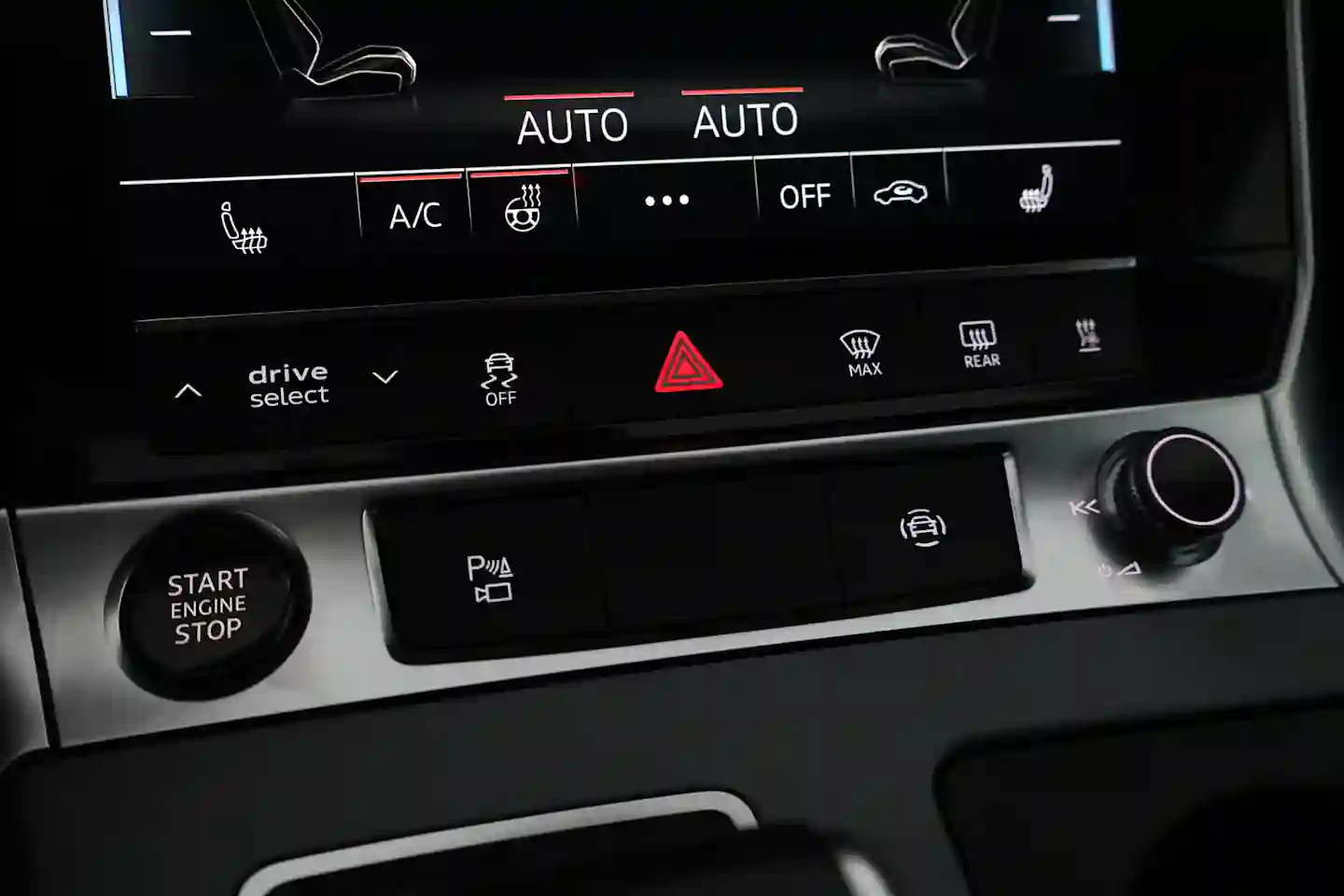Car Image - 4uBn41JUZuhwcipXenCCeL