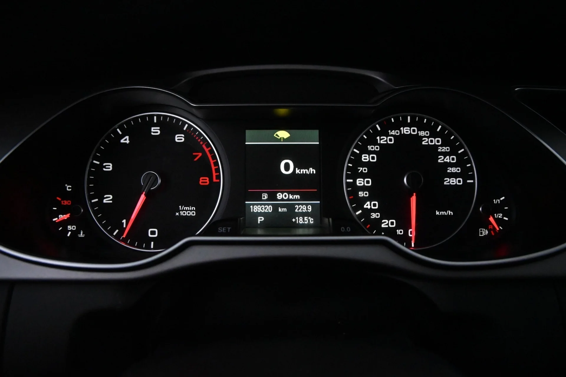 Car Image - 3QBGvw8PVBQq7HvKaqLOzv