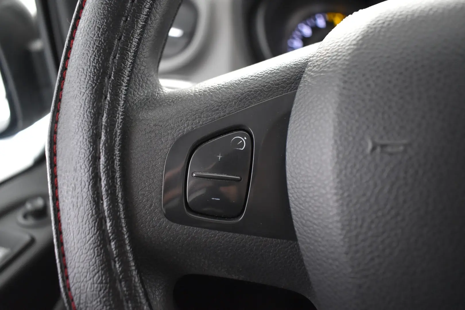 Car Image - 1qgtoWCyeRdkNX1wWLaMPj