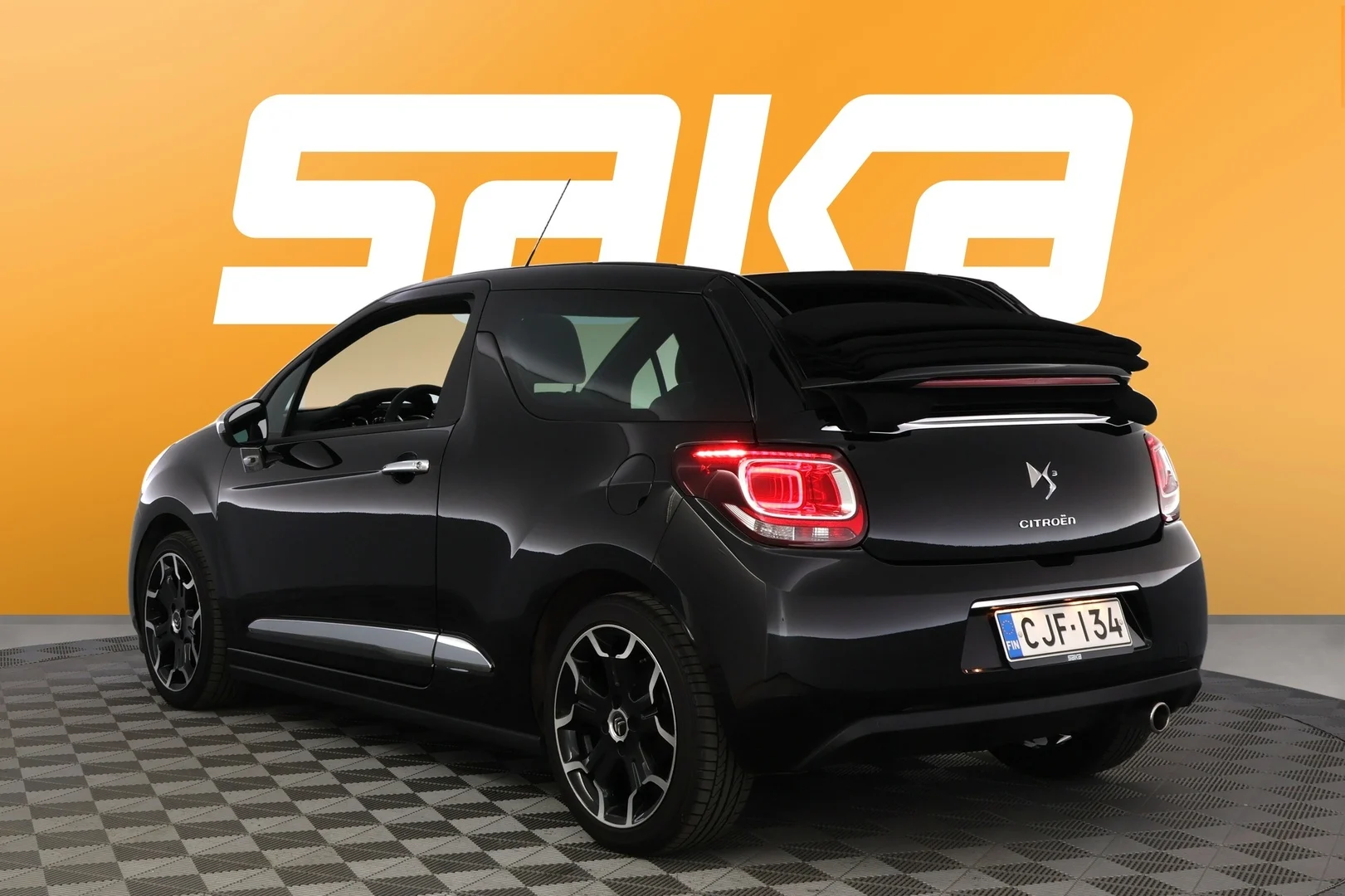 Car Image - xqlHiyB3ajRM6RiQARzM0