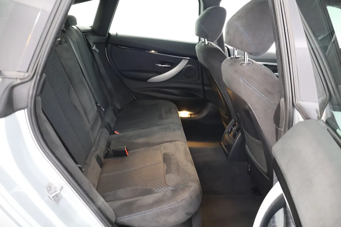 Car Image - 7knMimVKxbddLfiI77f1jp