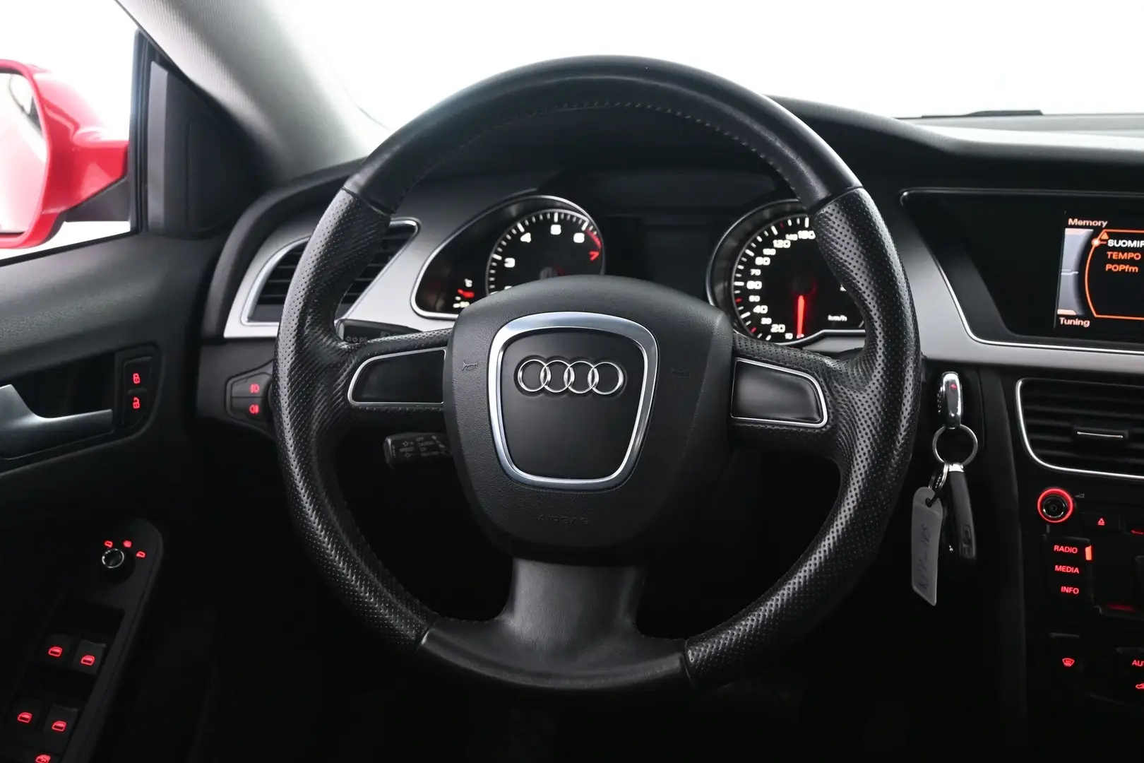 Car Image - M4yCCoeY7aYRZGJ61l1eP
