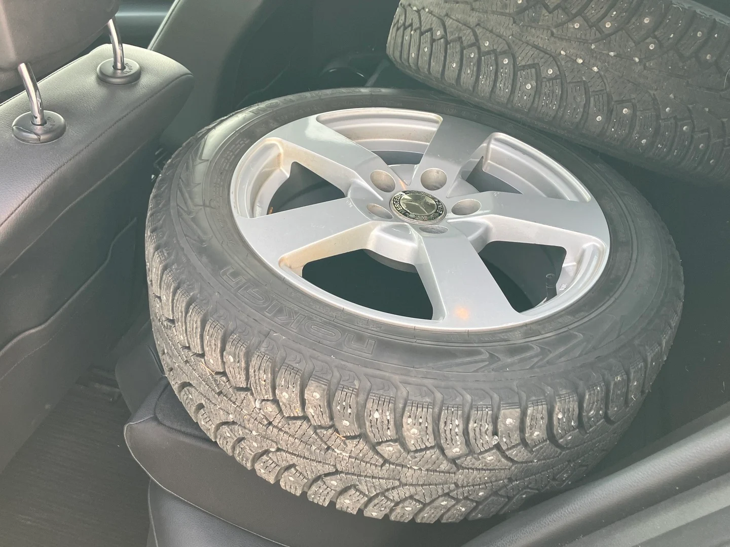 Car Image - 5K5gMLkgwubxk9g4DTtY6J