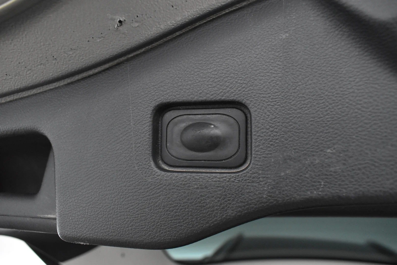 Car Image - 1oztkbsRMXW9WMdASM0dp9