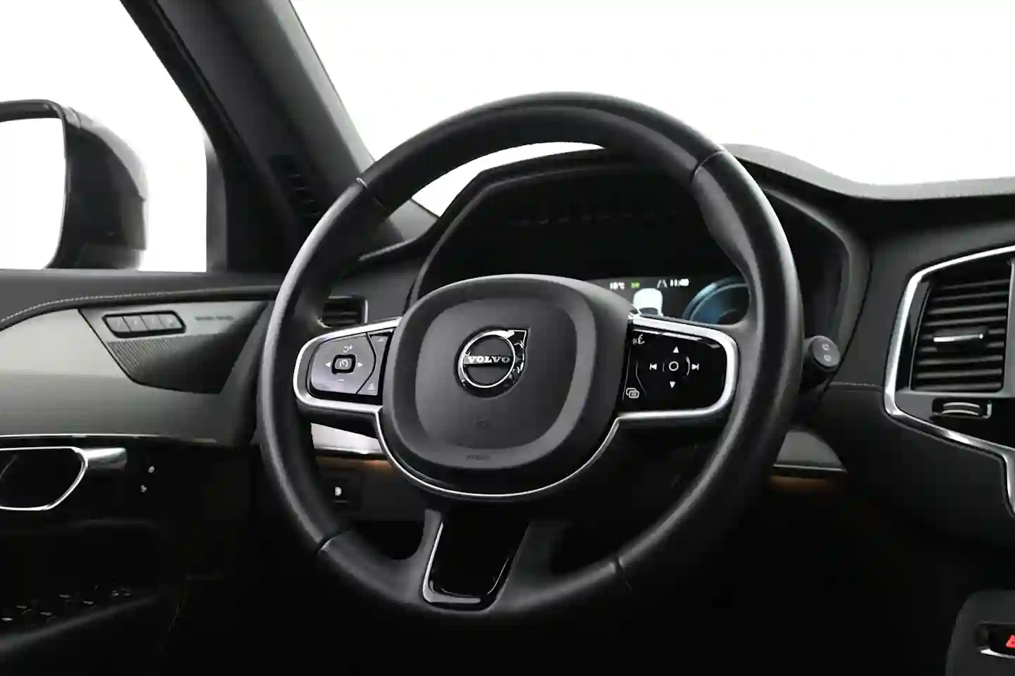 Car Image - 1AMuG9Je06uX0evOAEOkYc