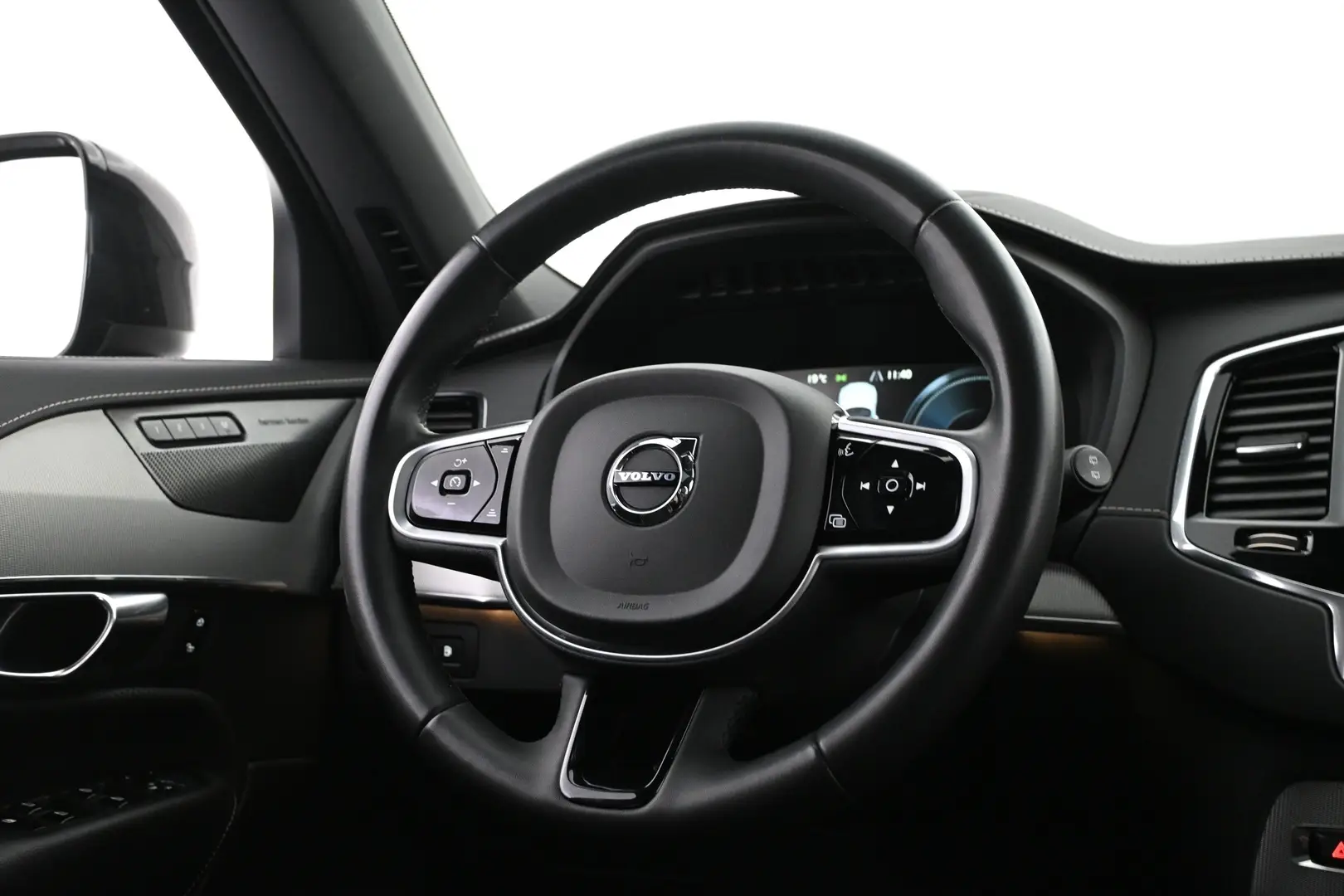 Car Image - 1AMuG9Je06uX0evOAEOkYc