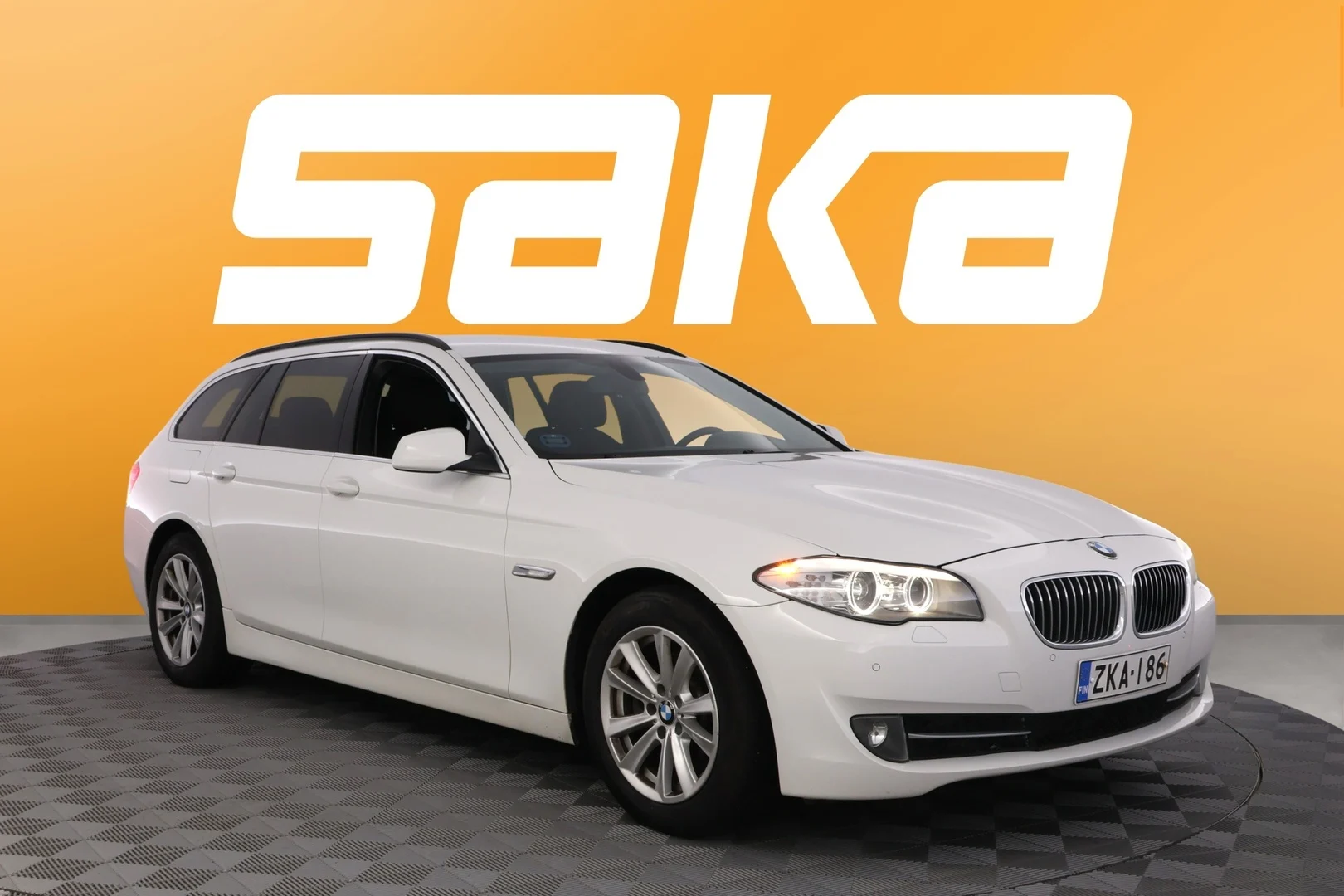 Car Image - 57jv7LJS6mgnuV9msLl5iX