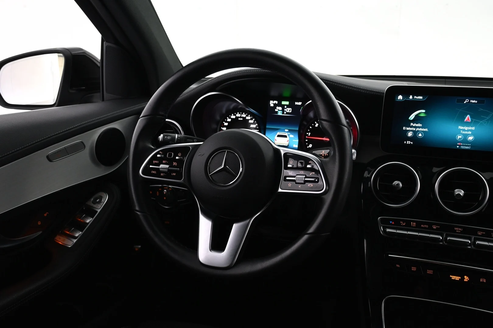 Car Image - 6Sa4RIzoW3xsZEkq64DlRx