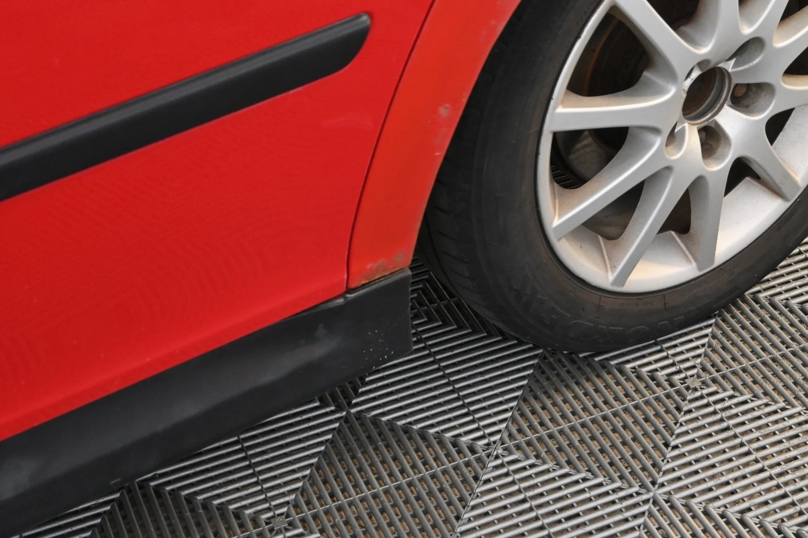 Car Image - 36F4z7DgG16AYF7K7CRZ4d