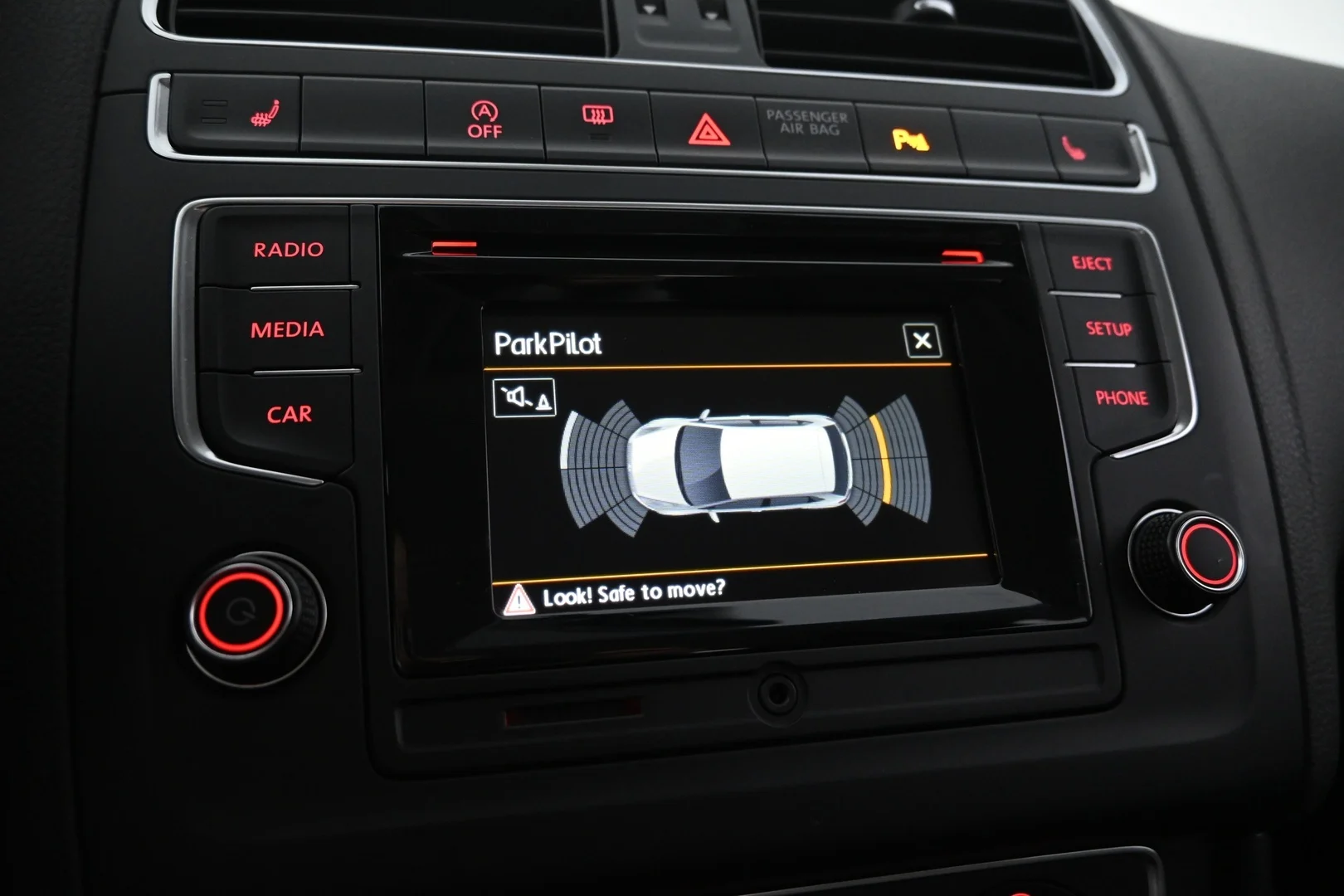 Car Image - 1rSSTfymEKe6LGIt0KPsw7