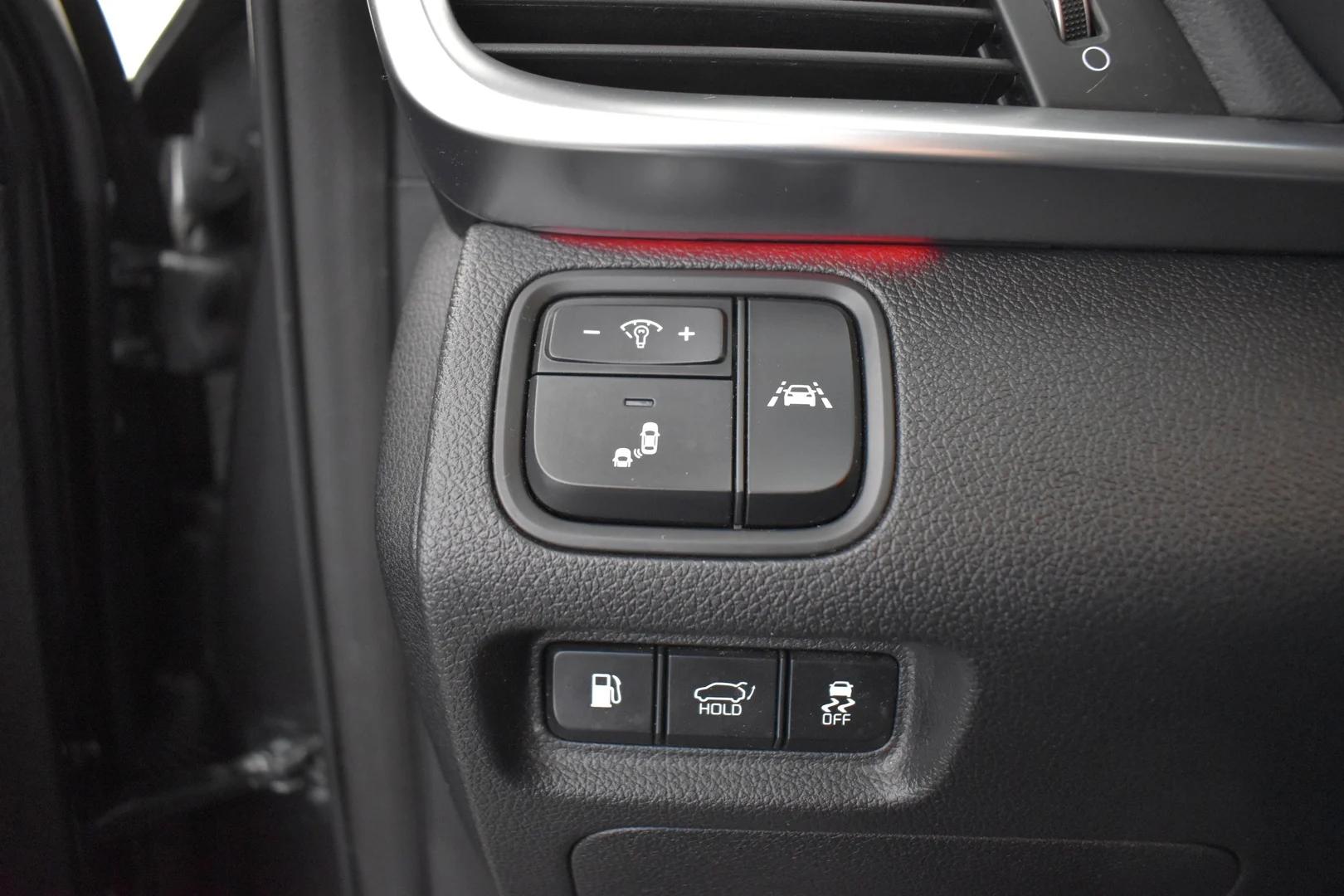Car Image - 2trBNMfWiZVQXSmmlFL8y0