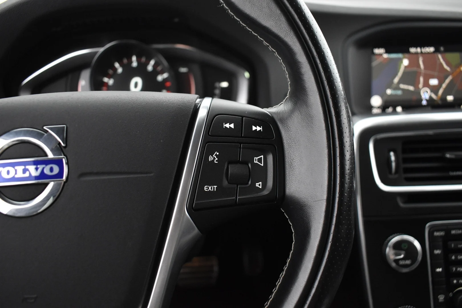 Car Image - 54LTcy9rF8gzXJEKtq6n5N