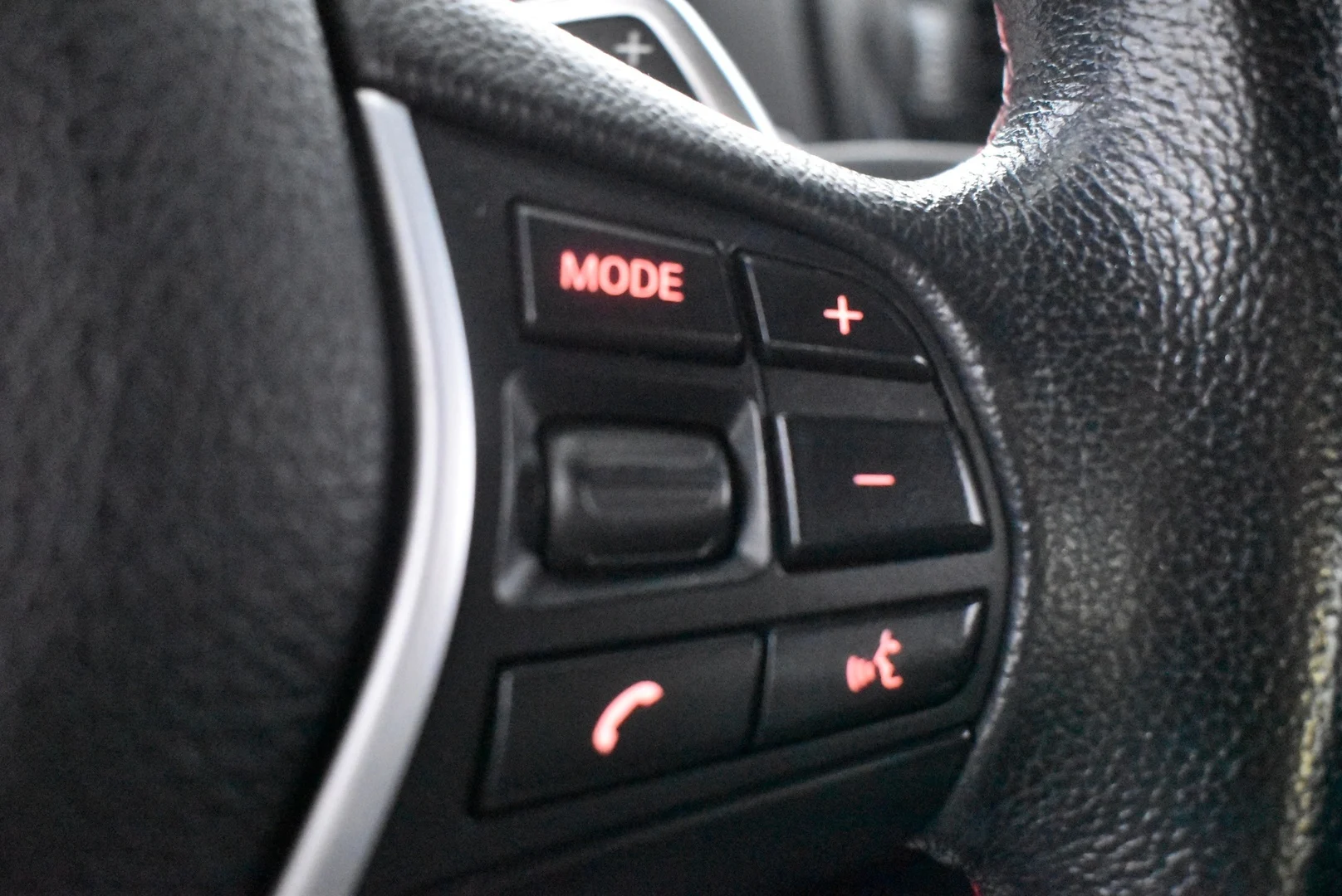 Car Image - 4UPjajJYxy3TKBkarTwM70