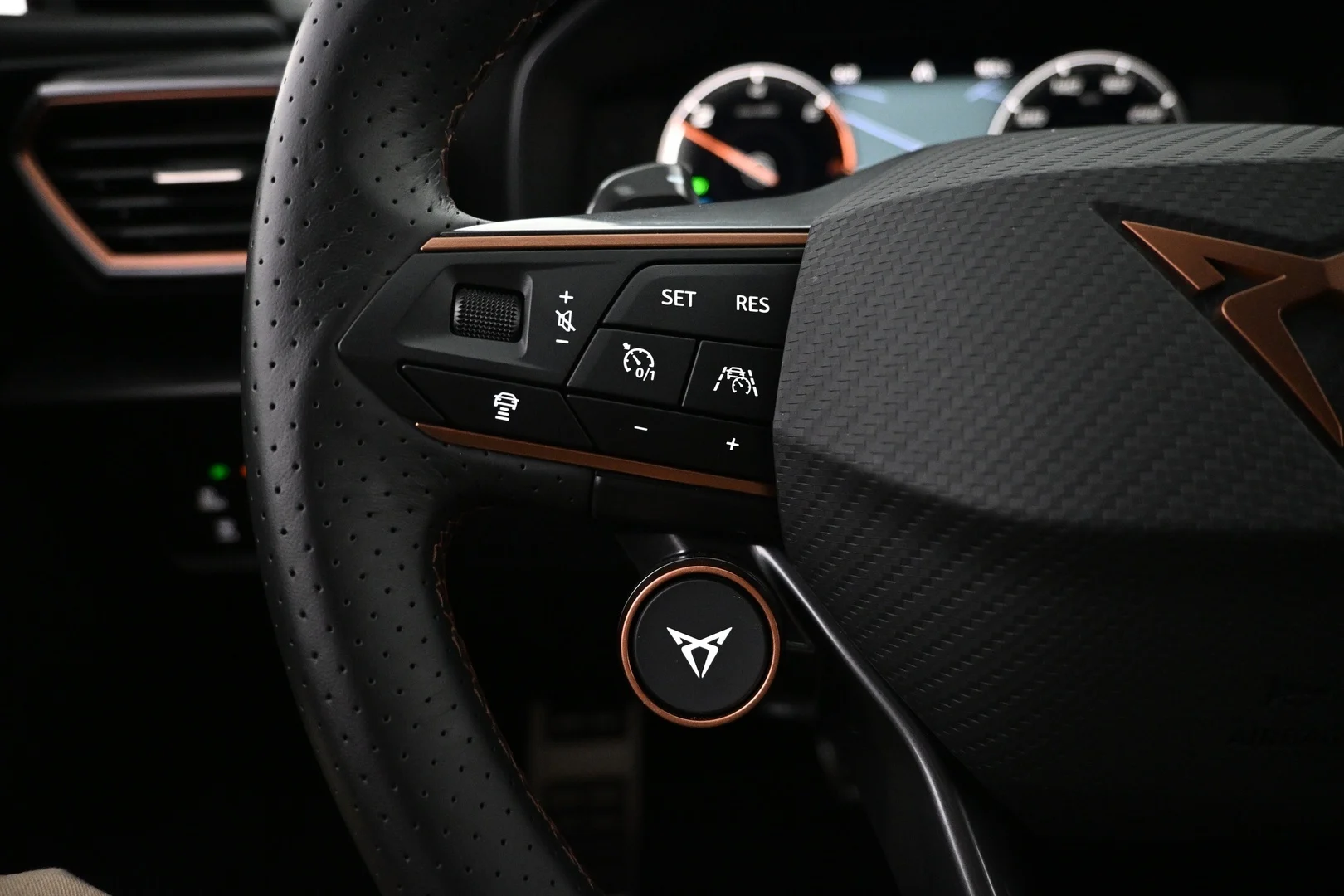 Car Image - 29D37sg4xuB4tpCftFD3pn