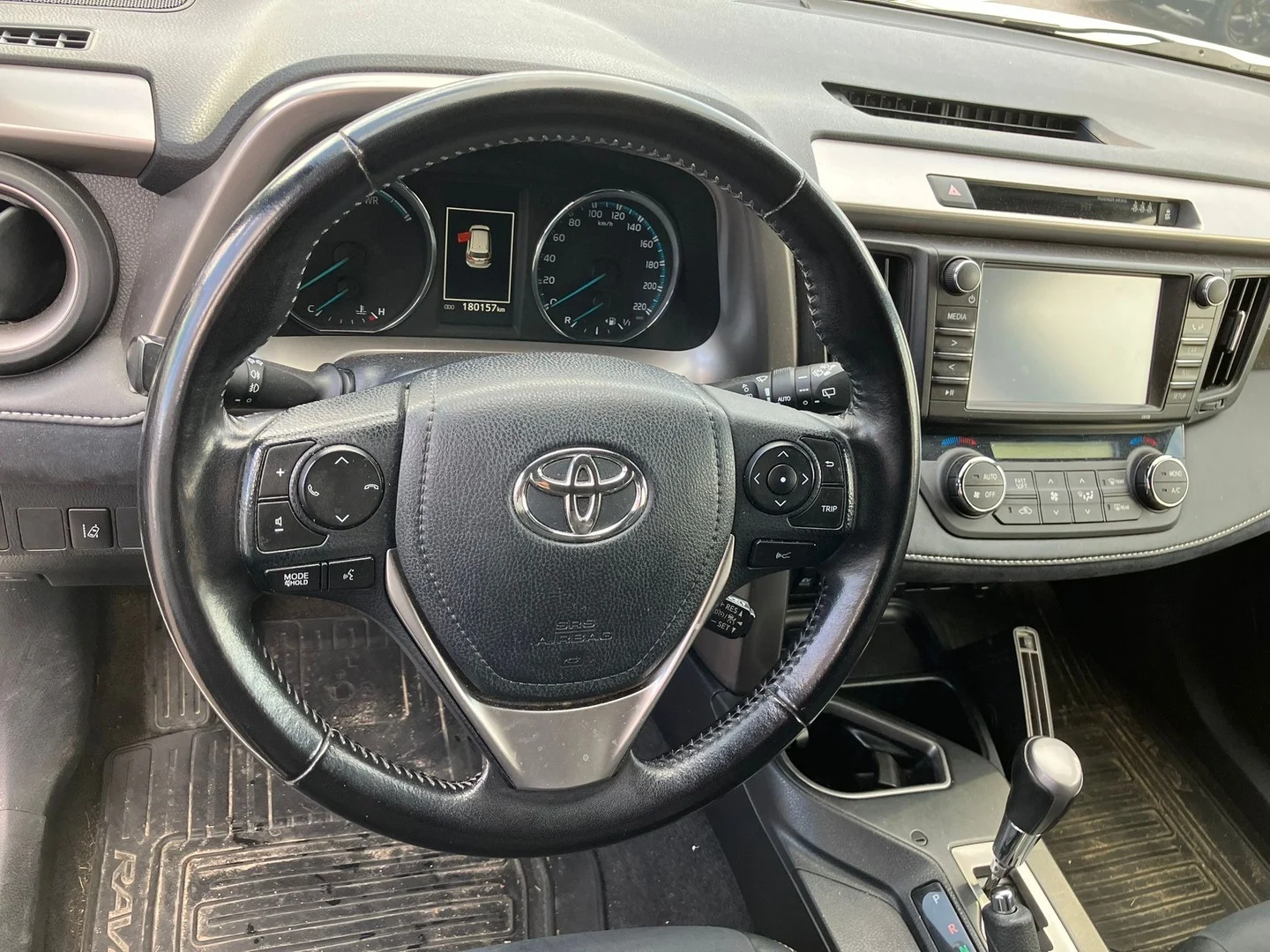 Car Image - 1hwDgGj39VDmzq9ClQAPaZ