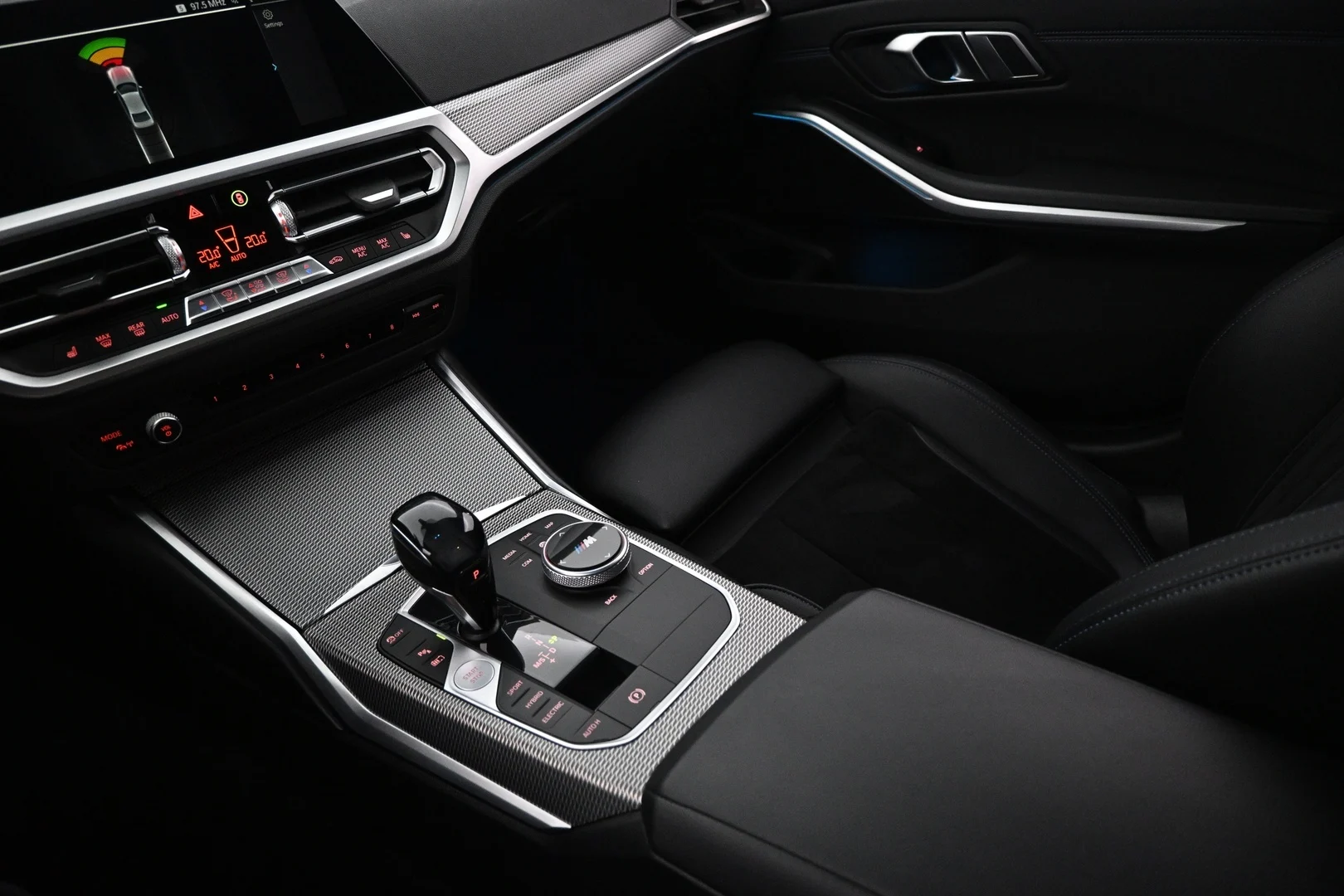 Car Image - 5W8oLVoyStGXa164Ey4j8Y