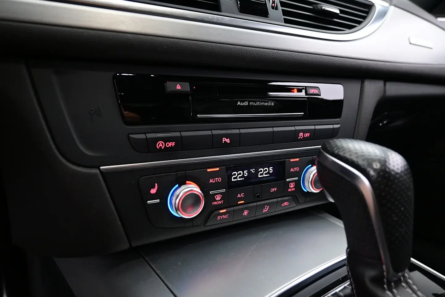 Car Image - 3fk0rbLkj9XlO0SQ1Ut5kn
