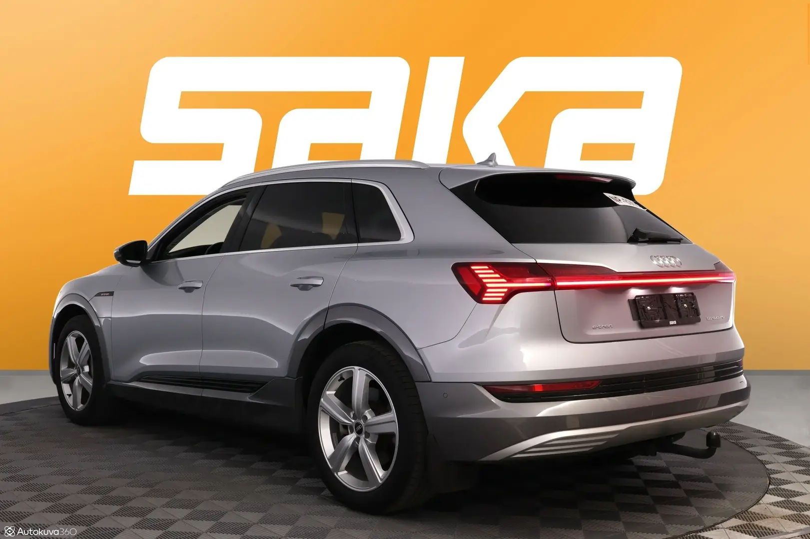 Car Image - 78Otkw3tBMWsyFS2IggW6W