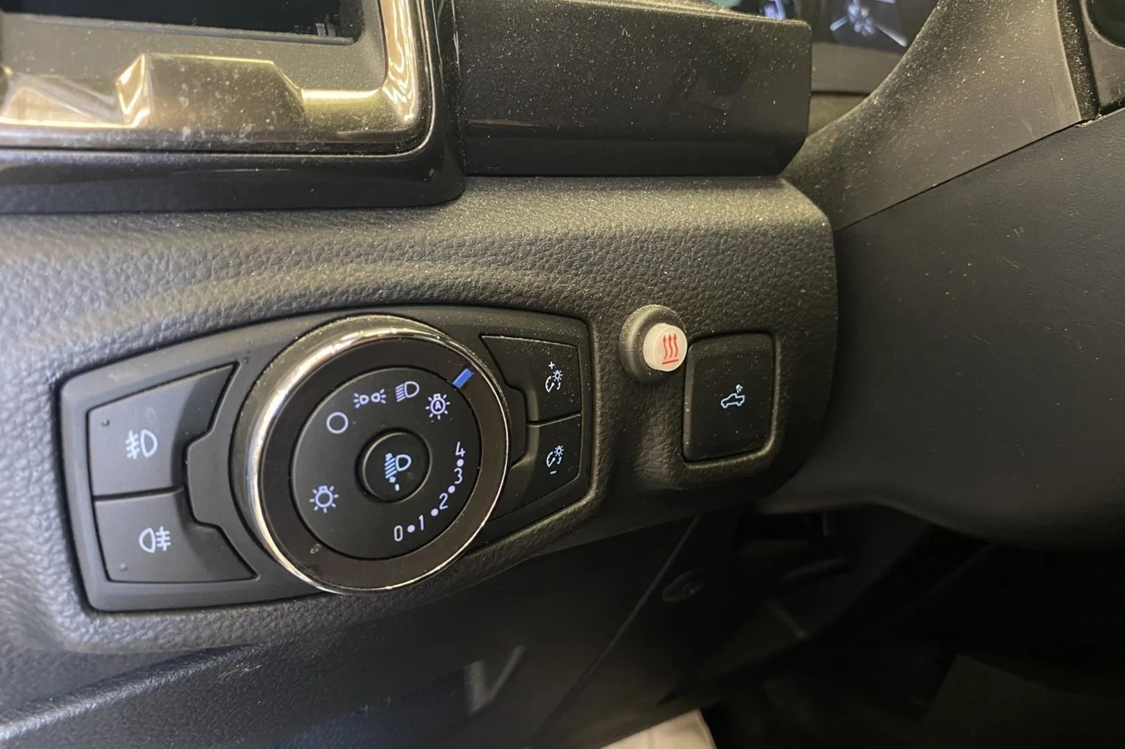 Car Image - 2bO9nnuIB6n6goupoFsLoA