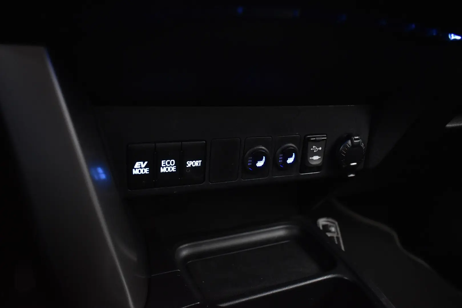 Car Image - 7xtCdh2BwNfoygWE0Zvjja