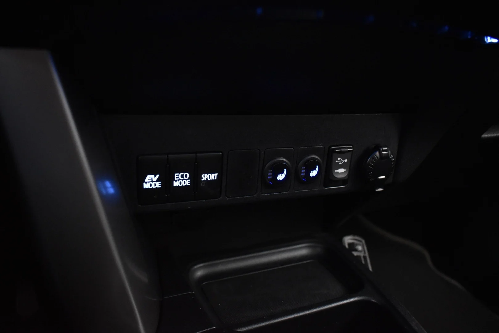 Car Image - 7xtCdh2BwNfoygWE0Zvjja