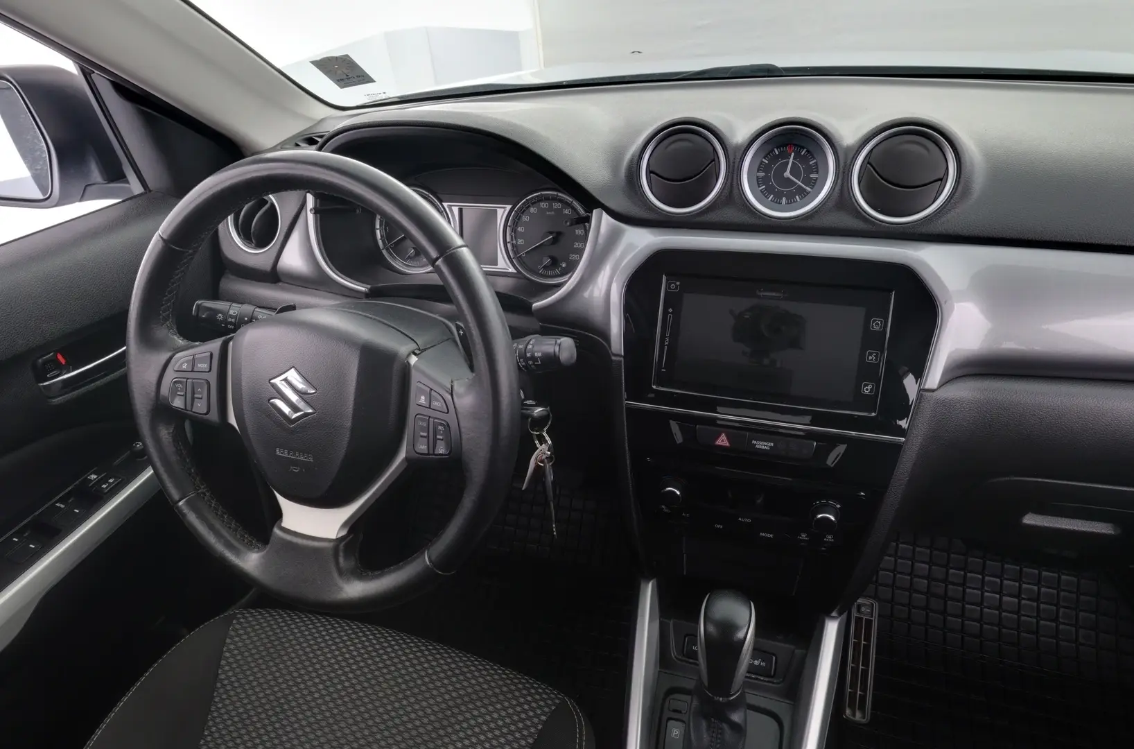 Car Image - LNDLtHXkQynyBfC19vRNQ
