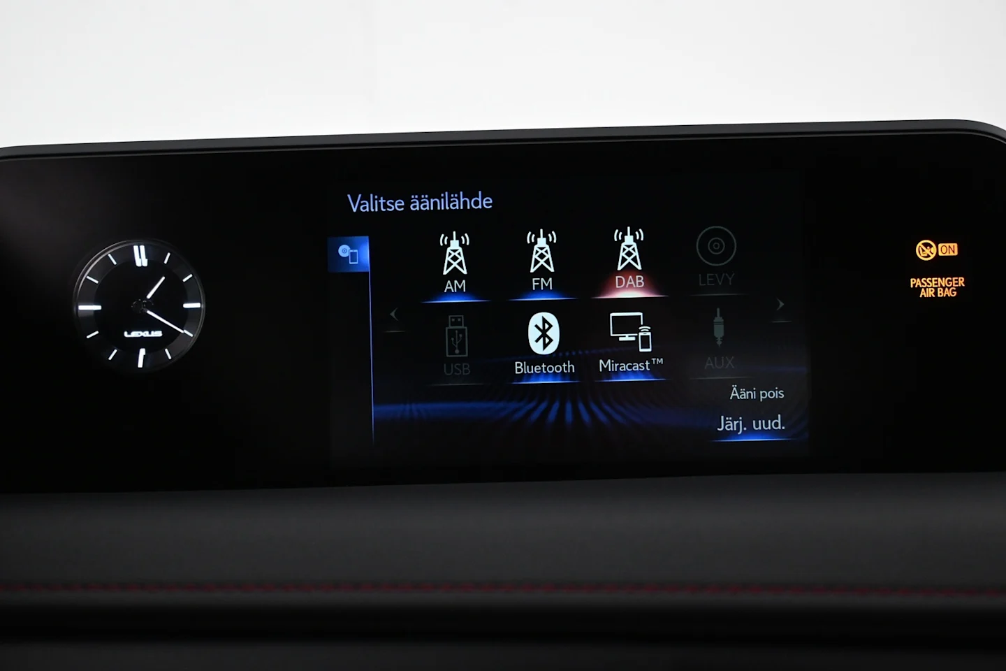 Car Image - 1LlLa396U9Leq5iREOhmbo