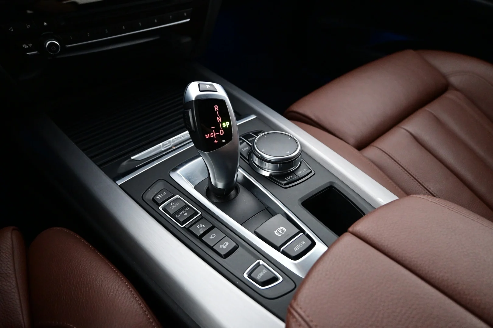 Car Image - 41o5JngCfEBOFkZXuY2ptv