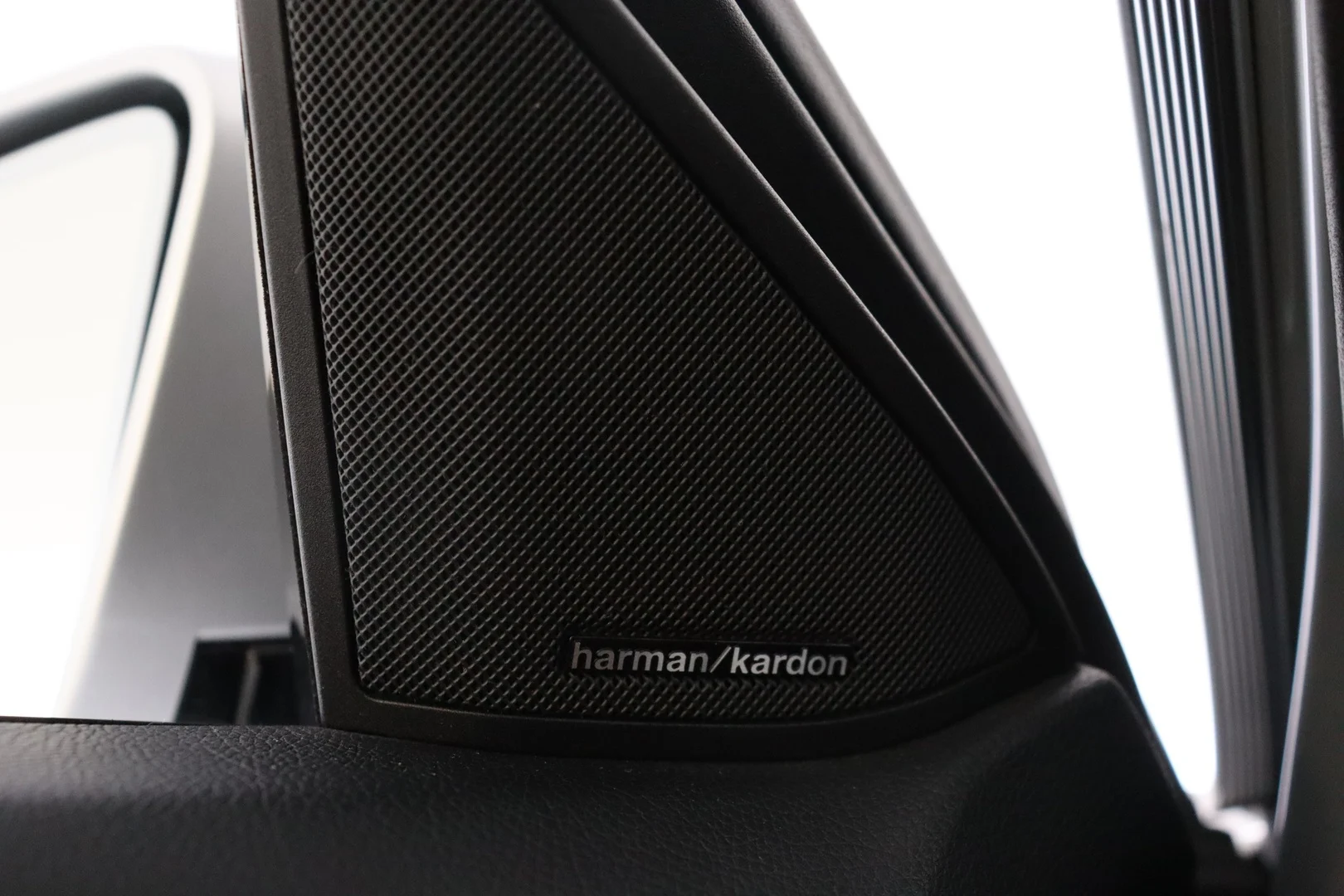Car Image - 1l7H60RTvlWdDtmFCWbQgF