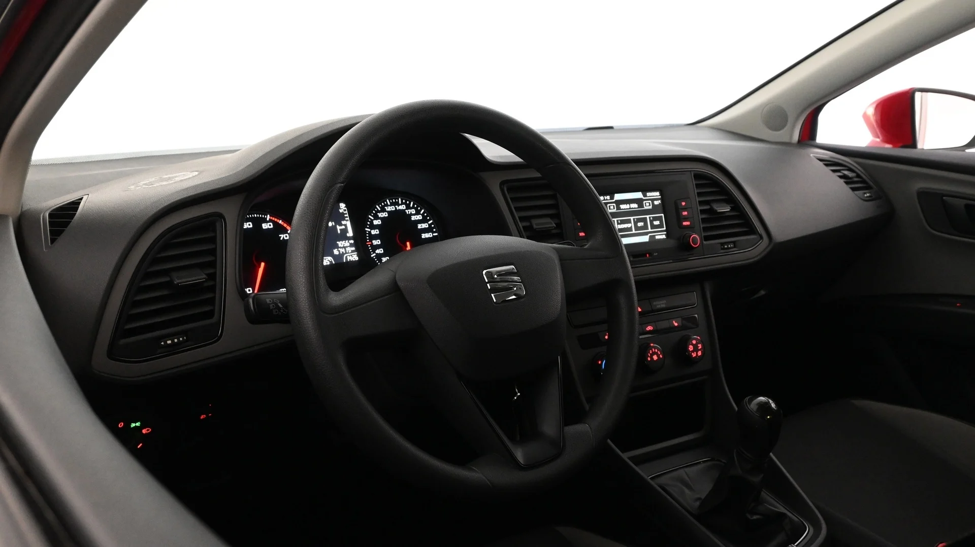 Car Image - eByIJunTuHnFHXqSKClMS