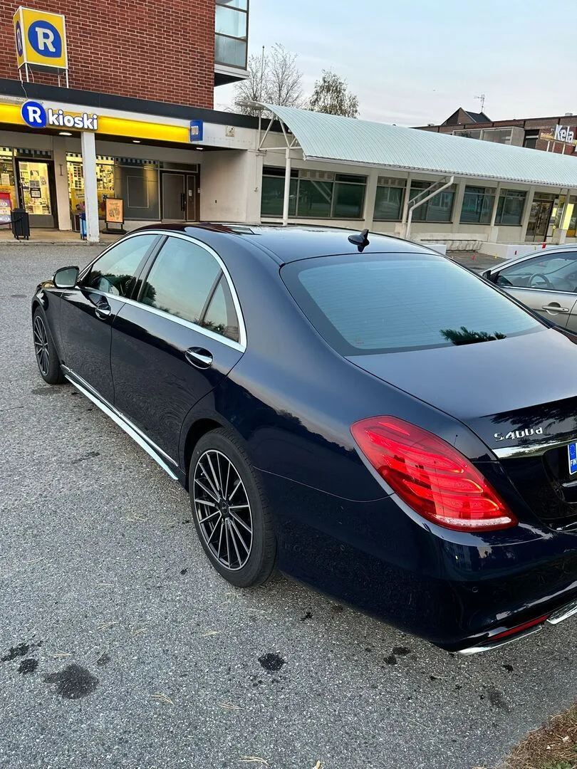 Car Image - 6U1AsNzUqn9twD9jN4fg3k