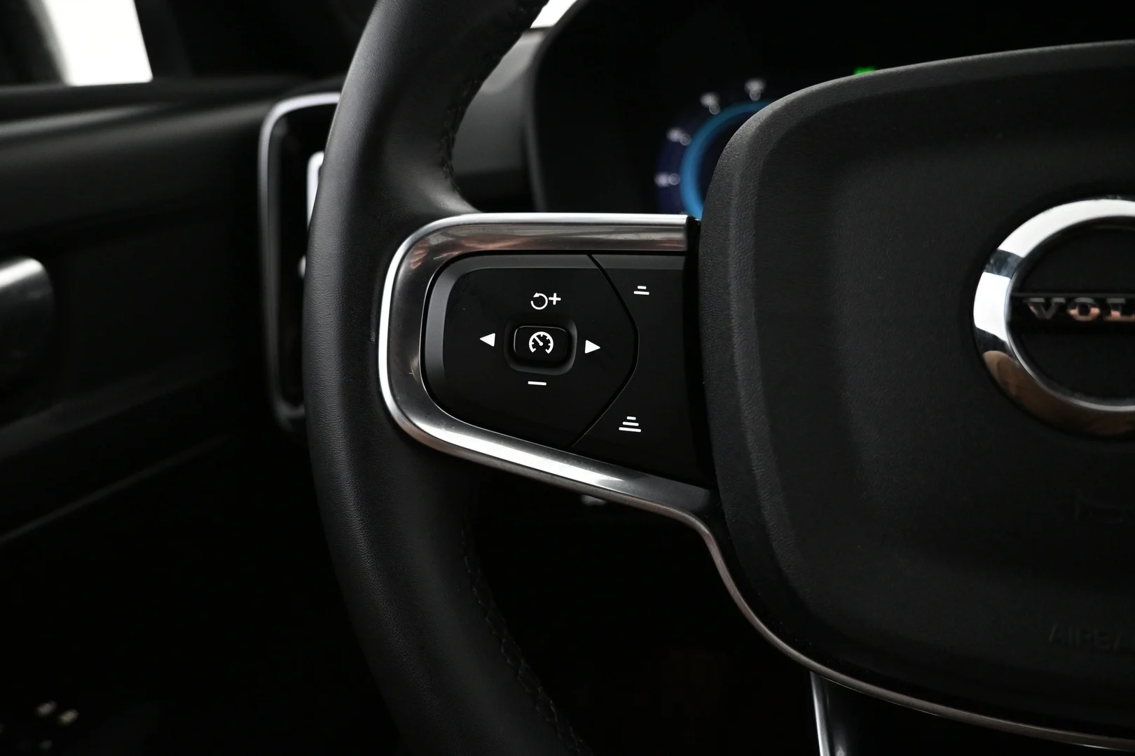 Car Image - 1MhH1MH9aZtXLNHkskARSn