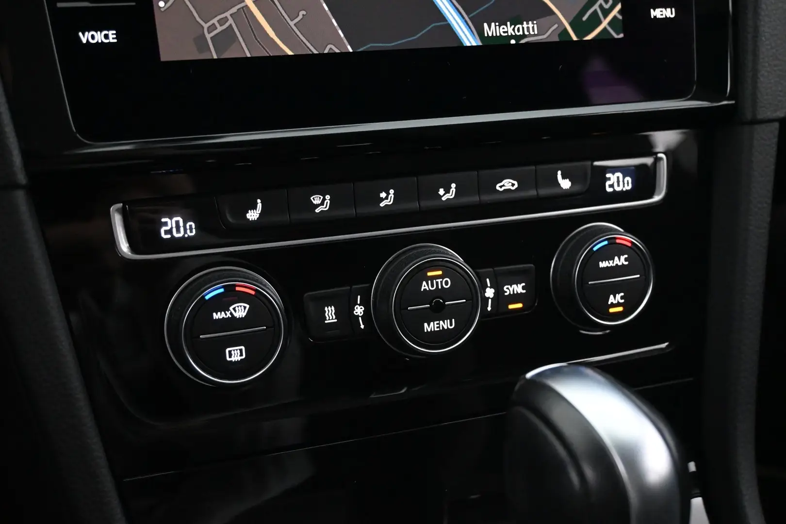 Car Image - 16k2gSKXTK73XJQ30MCVOy