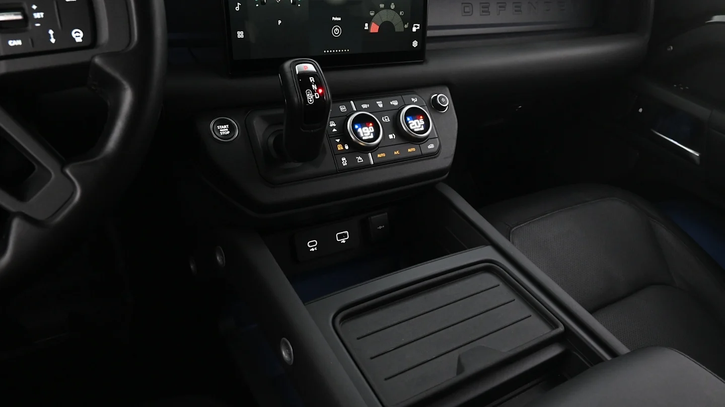 Car Image - 1wAG5eee1C72S1CUgEaEZk