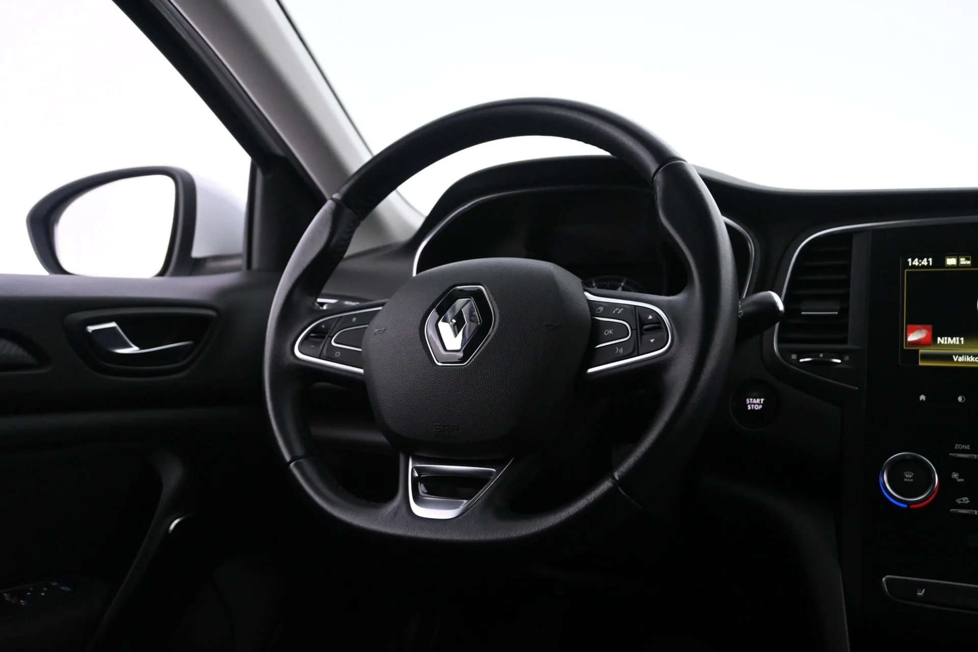 Car Image - 5L1OeBmKod5LXd3xQVBlLO