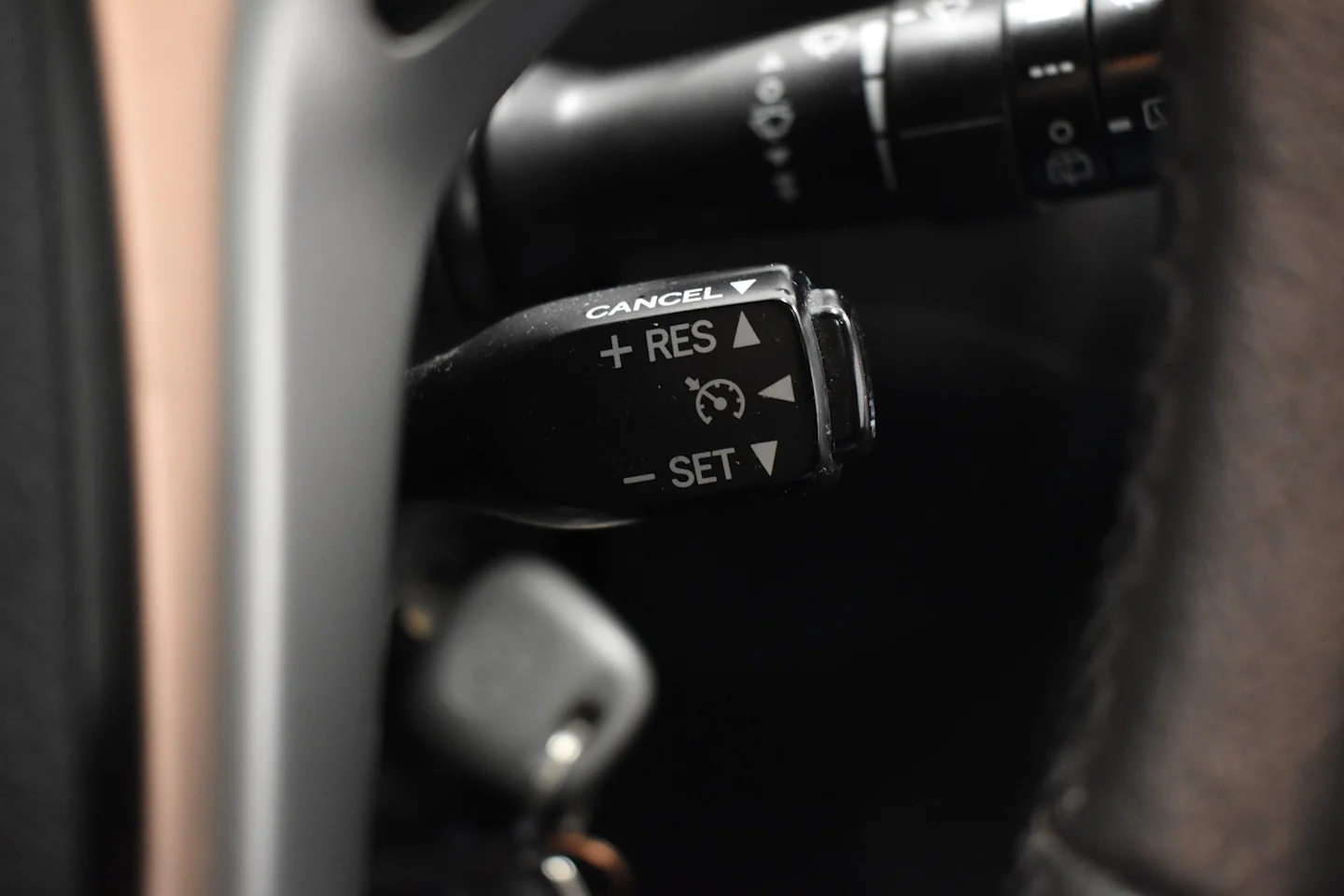 Car Image - 3mRDYuq0WXfU3jc5bNM2eK