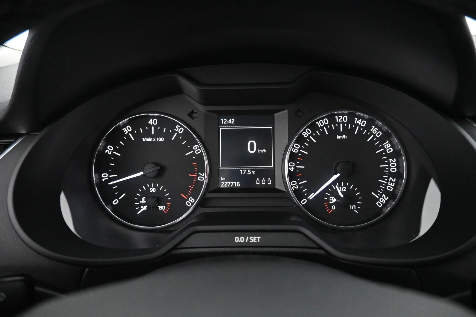 Car Image - 6yMxWjX03Laa2pMuPRhQwv